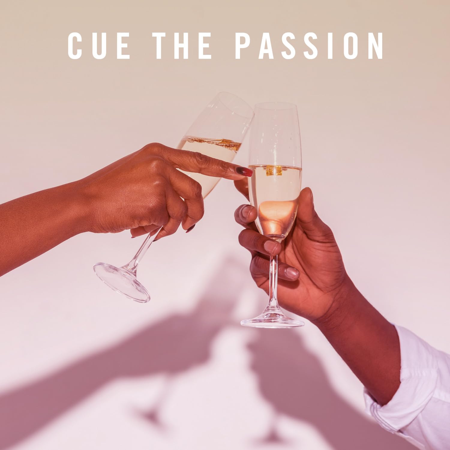 Odor-fighting room spray with cyclodextrin formula