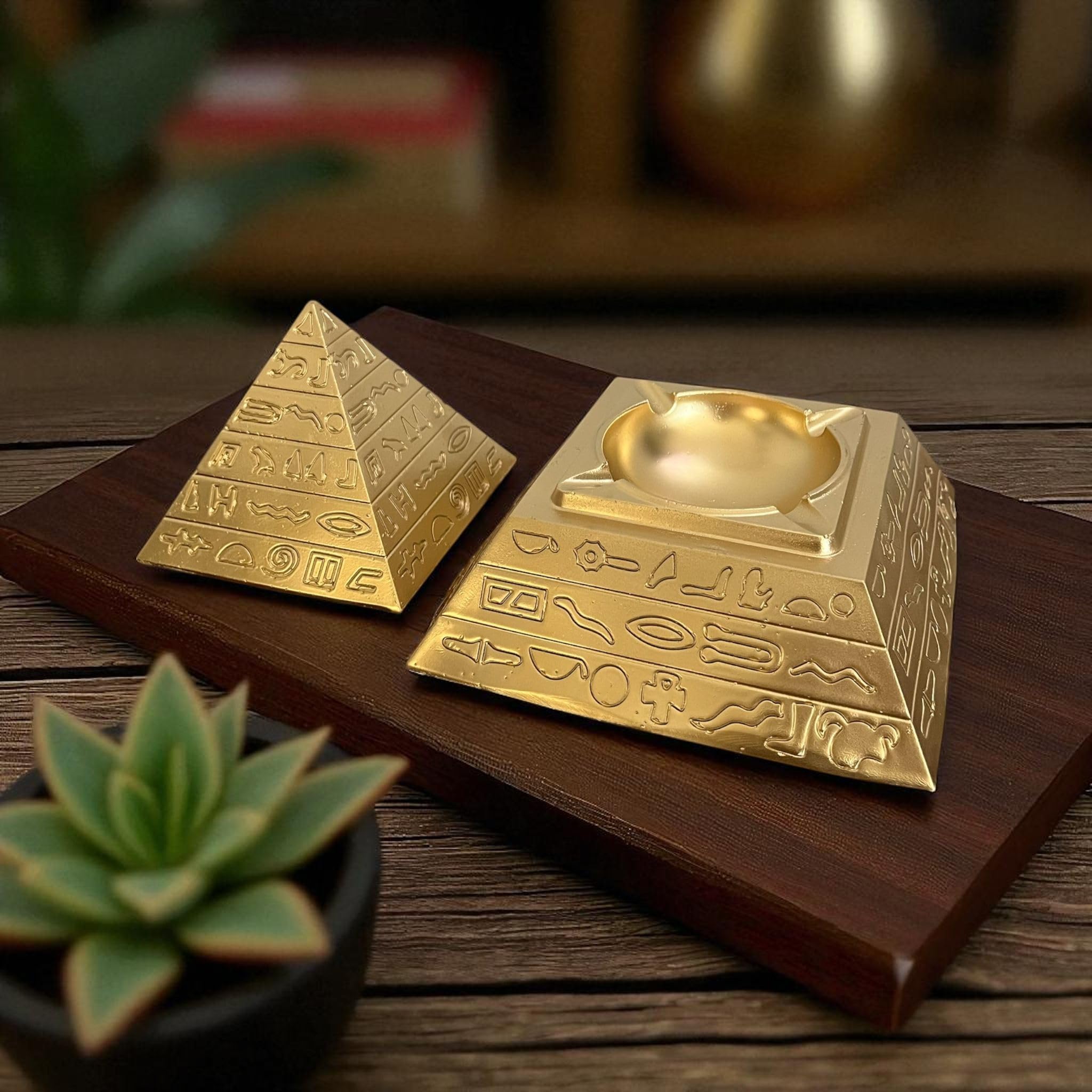 Decorative ashtray suitable for office and home display