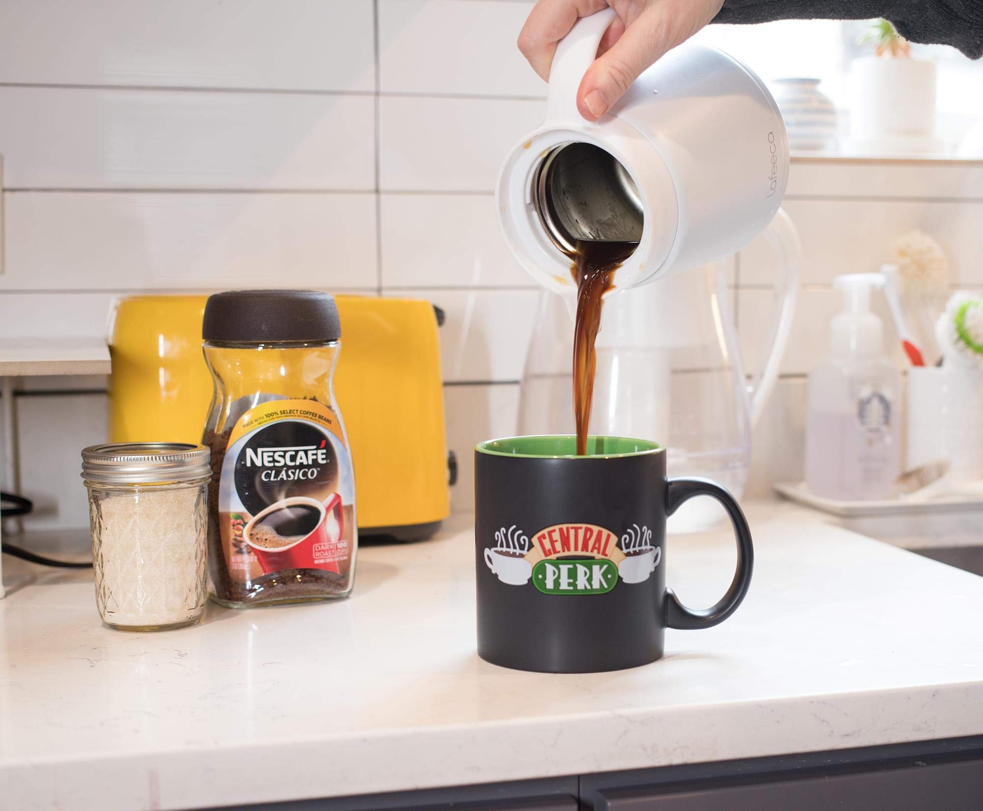20 ounce ceramic mug for coffee or tea