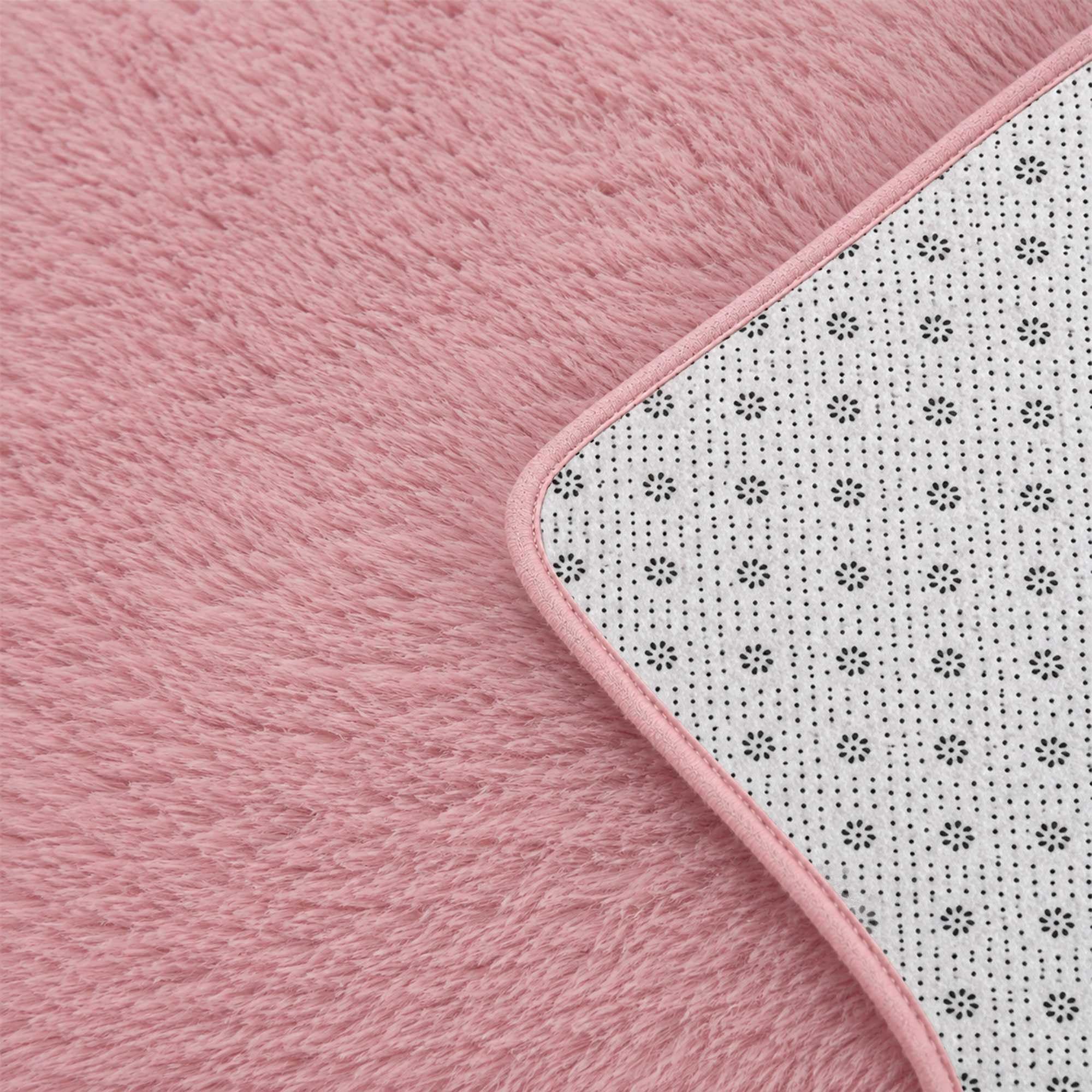 Odor-free soft area rug with skin-friendly fibers