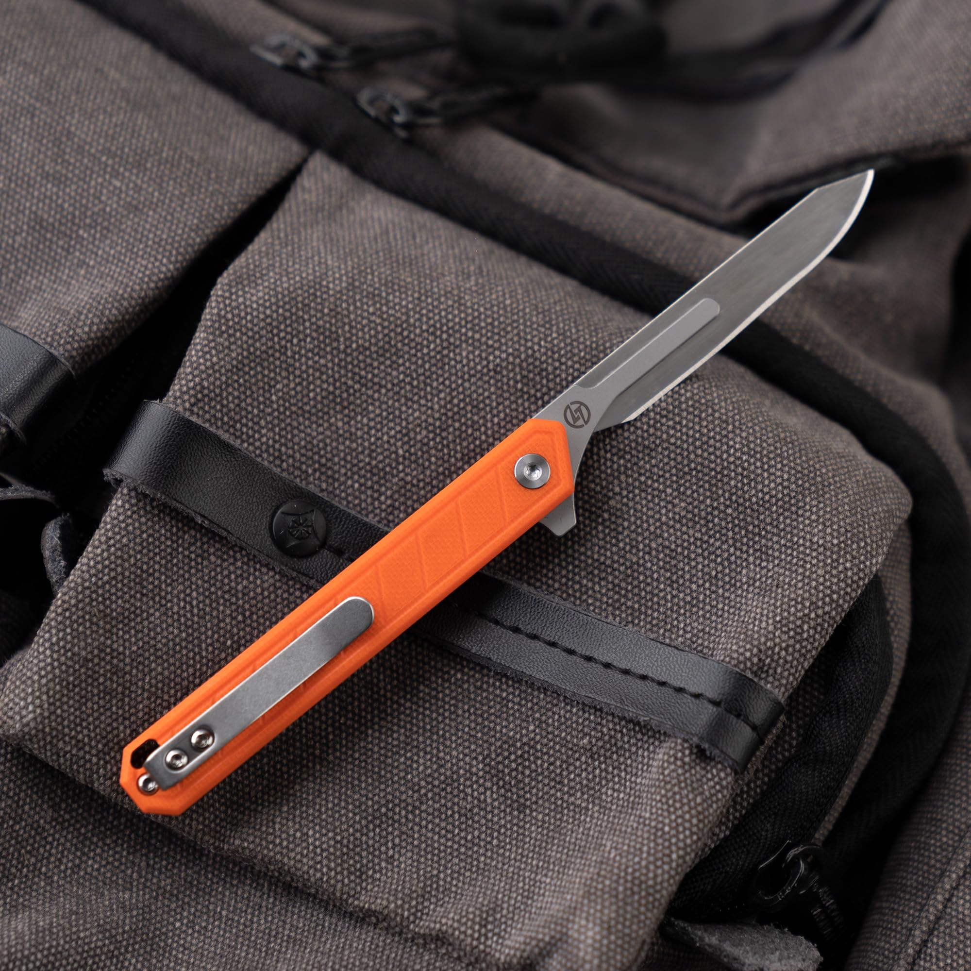 3.7 inch G10 handle for comfortable grip