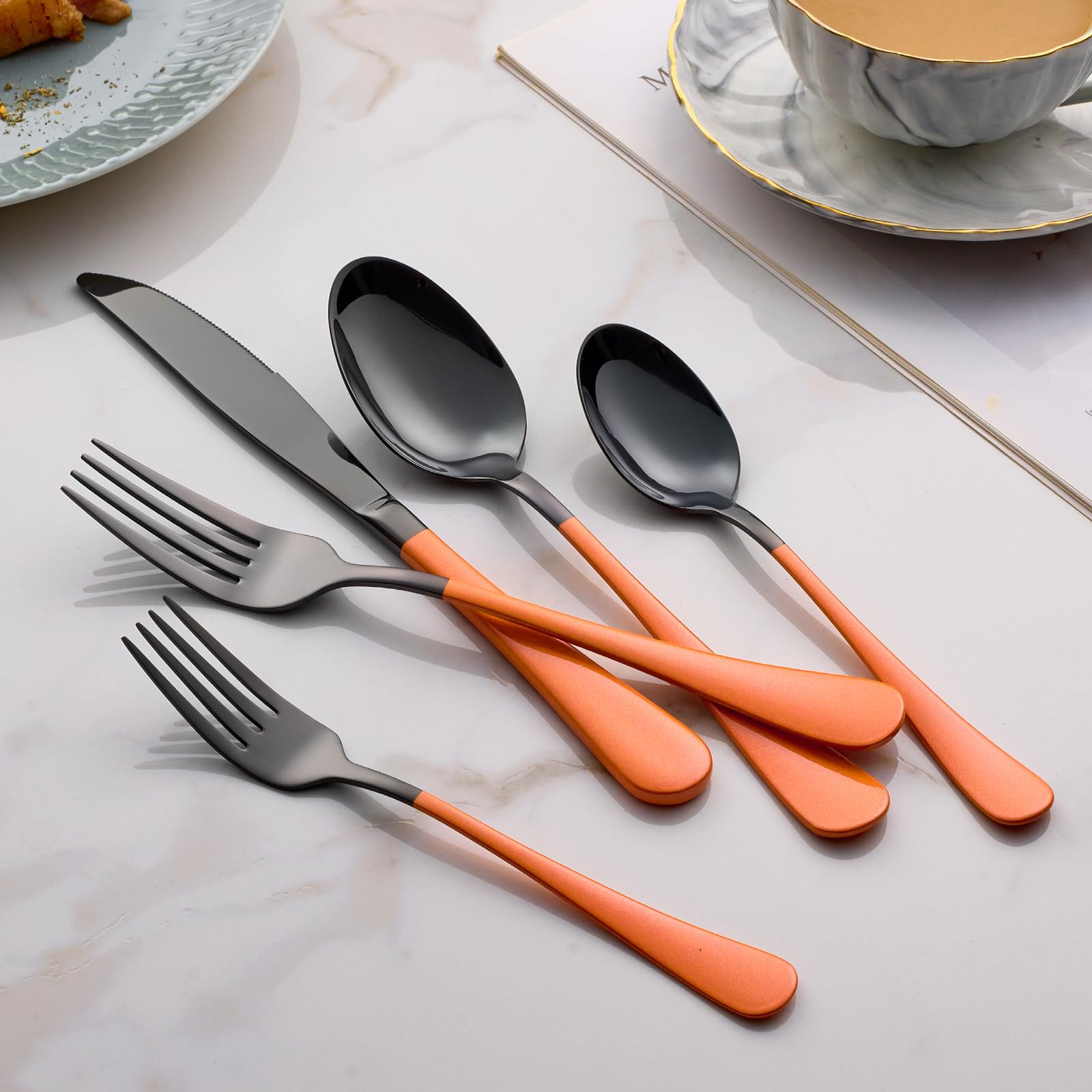 Zippered carrying case for Onlycooker flatware set