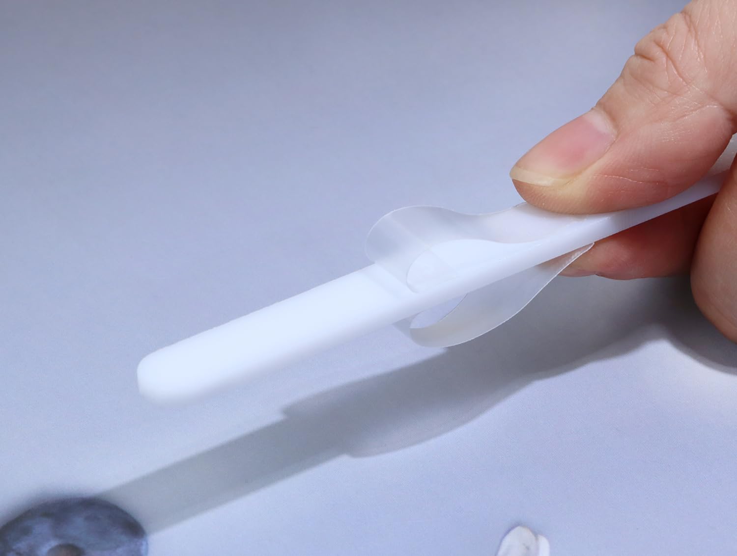 Ice cream stick size 11.5x1x0.3 cm white