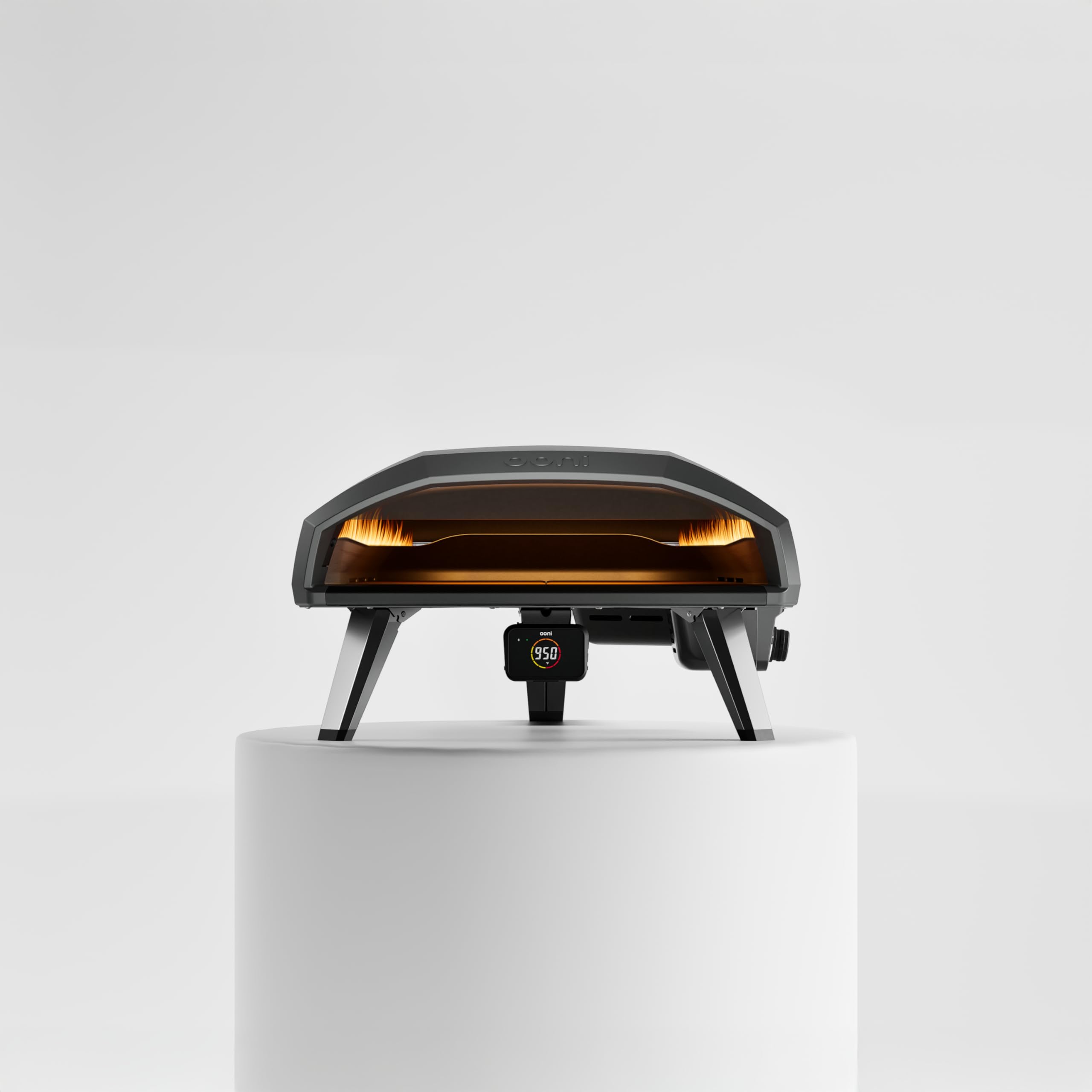 Ooni Koda 2 Pro propane gas oven with regulator image