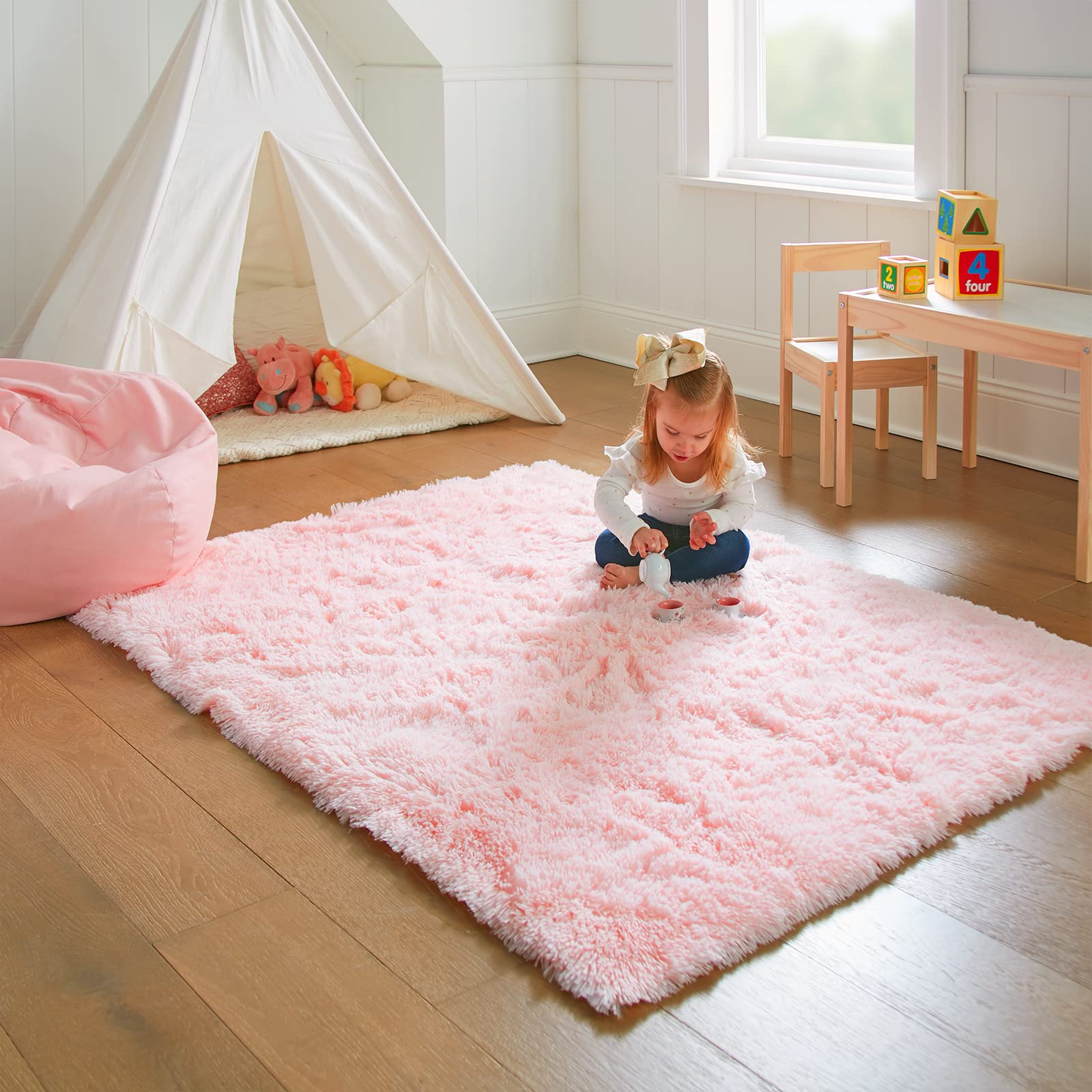 Dorm room rug Ophanie pink shaggy 4x6