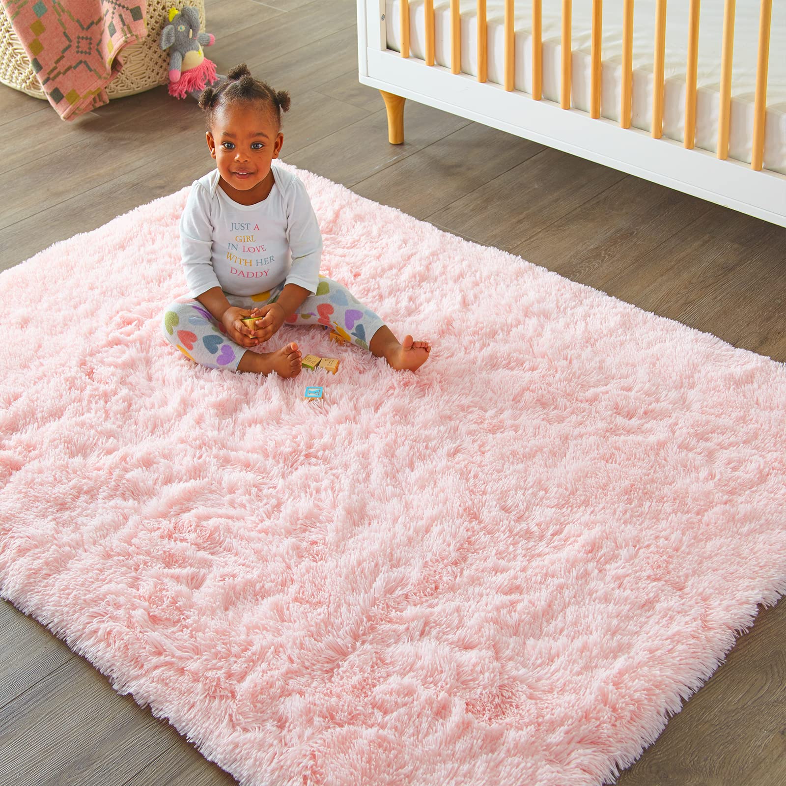 Bedroom nursery or dorm rug Ophanie pink 4x6