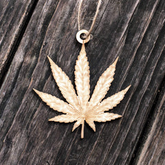 Maple wood ornament Pot Leaf 3x4in texas made
