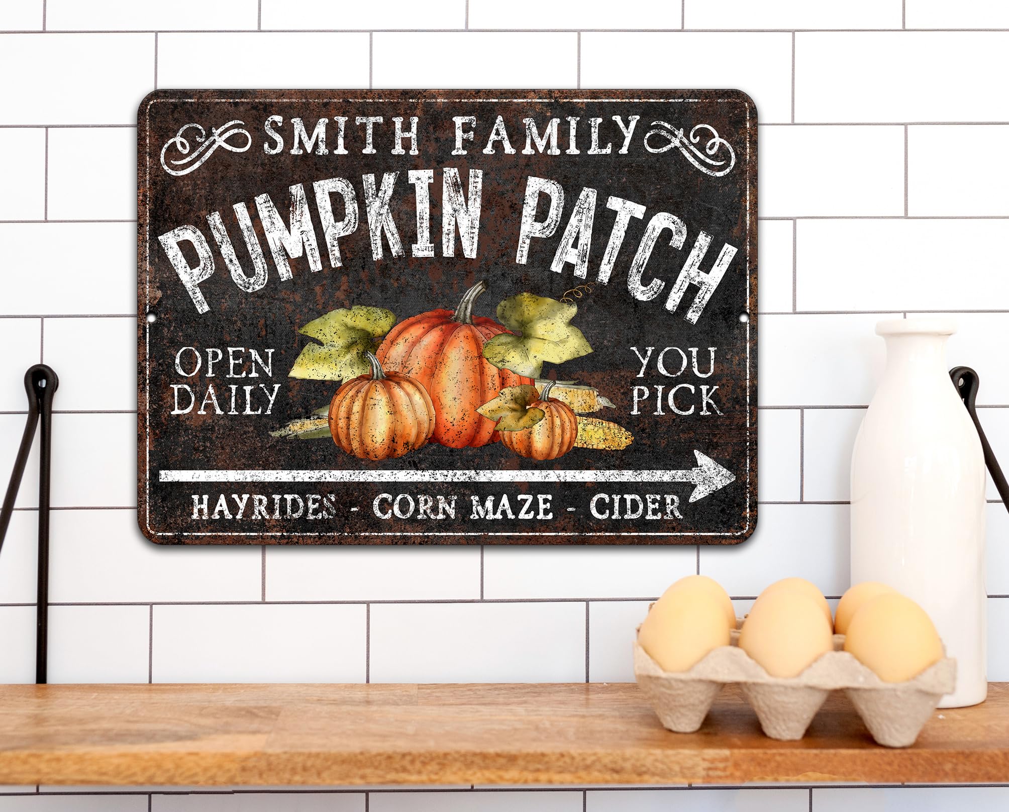 Sign recommended for indoor or outdoor pumpkin patch decor
