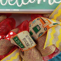 Outdoor mesh wreath with red mesh and ribbons