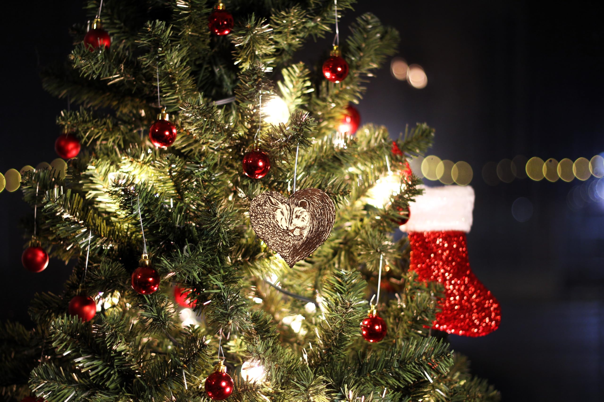 Collectible Christmas ornament for gifting and display