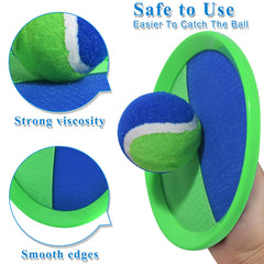 Paddles and balls included in the set