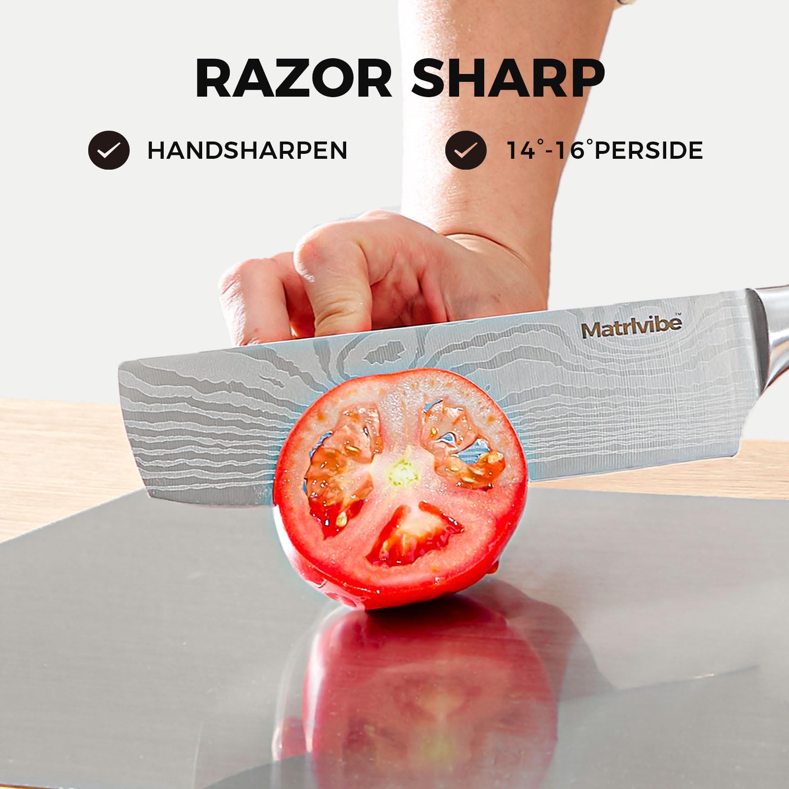 Rust-resistant Damascus-like blade pattern easy to clean