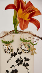 Gift-ready panda wine glass charms in packaging