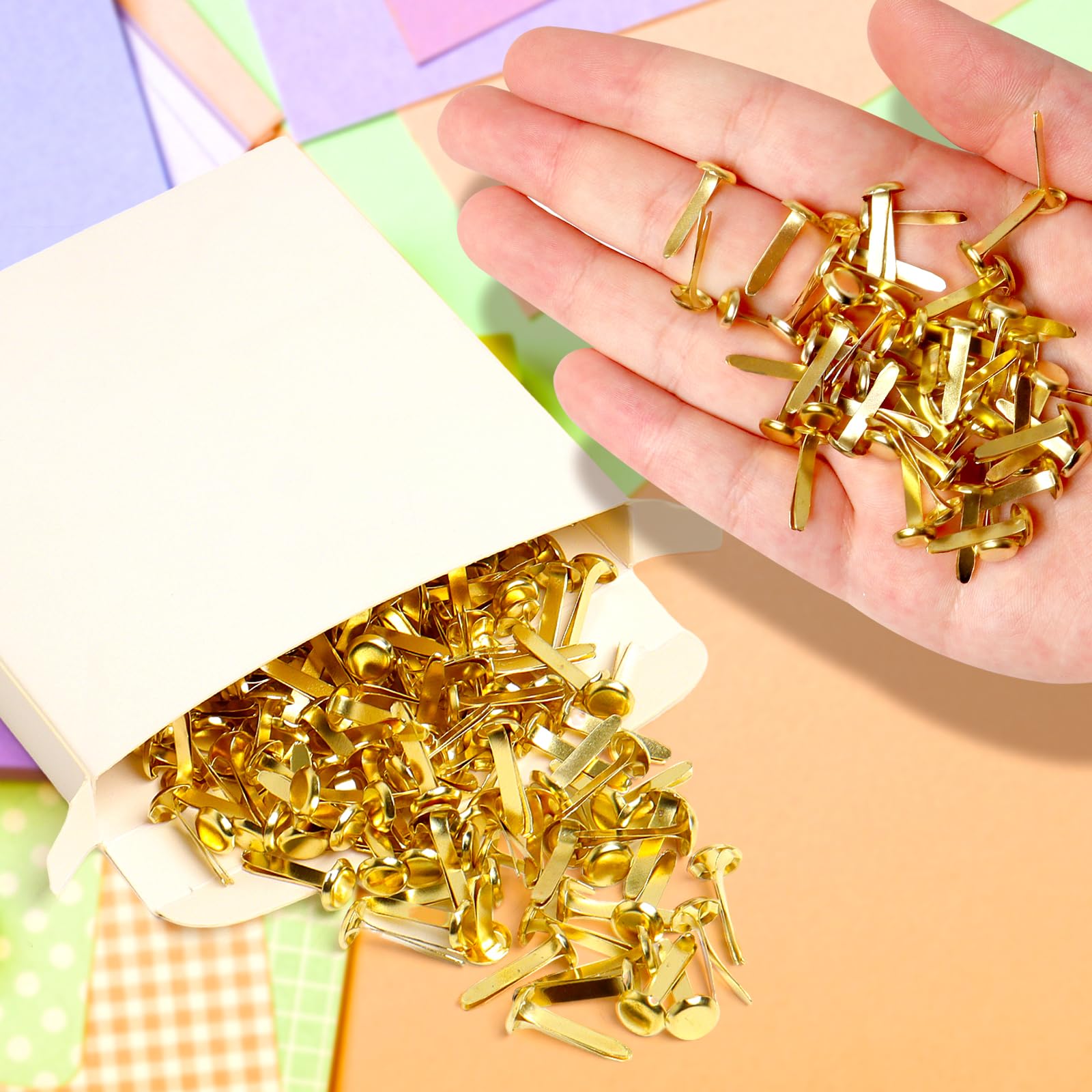 Easy-to-use fasteners with push pin hole method