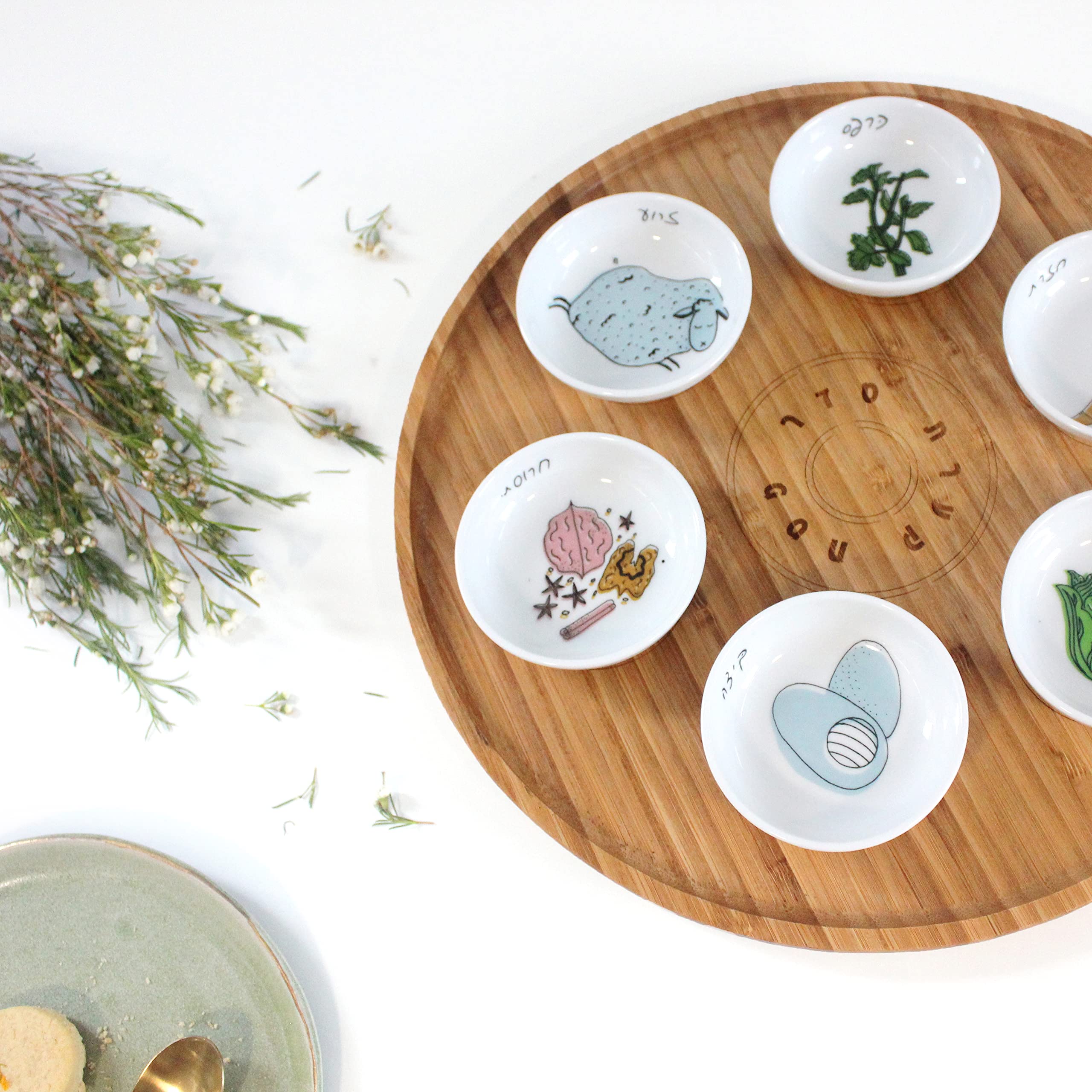 Seder plate with wood base and porcelain bowls