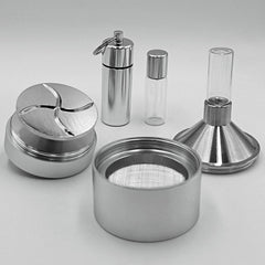 Manual spice grinder ergonomic design