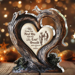 Customizable names on personalized acrylic plaque