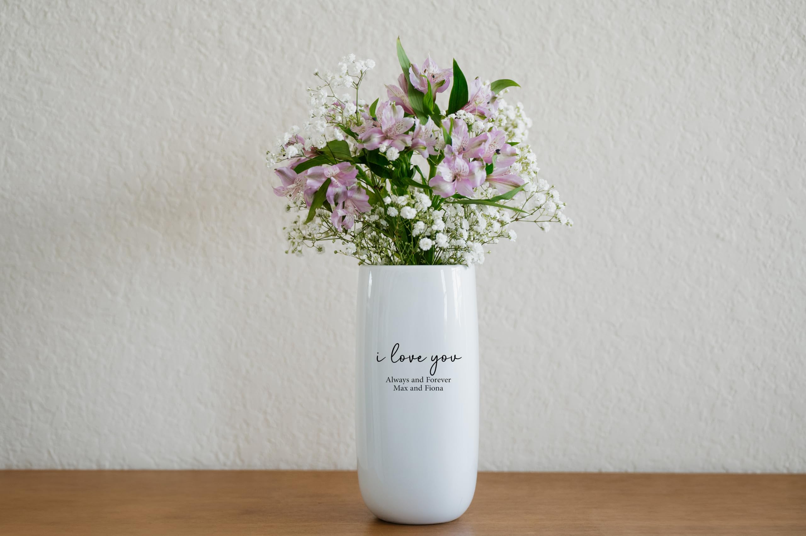 Handwashing recommended to preserve the ceramic vase print
