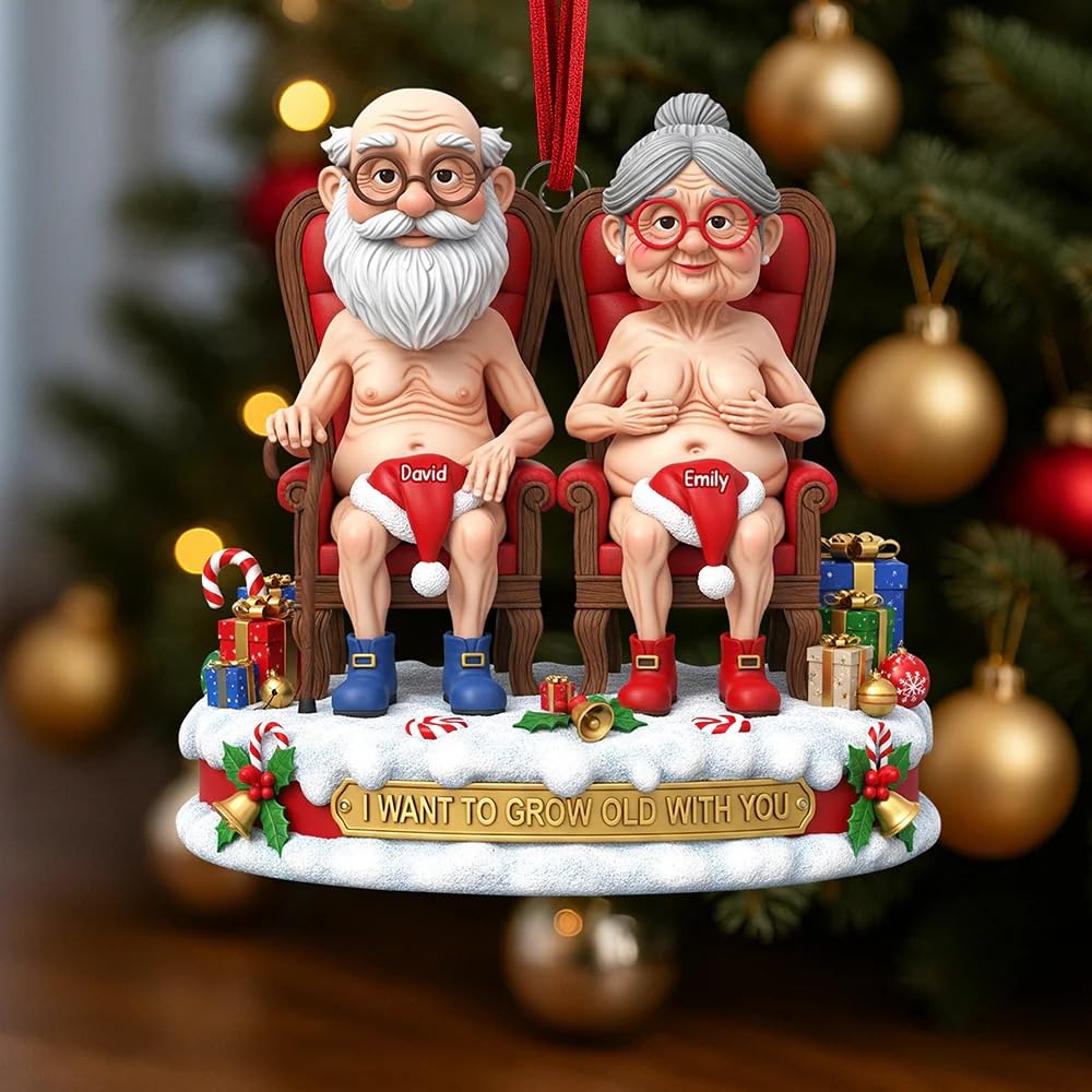 personalized couple ornament close up