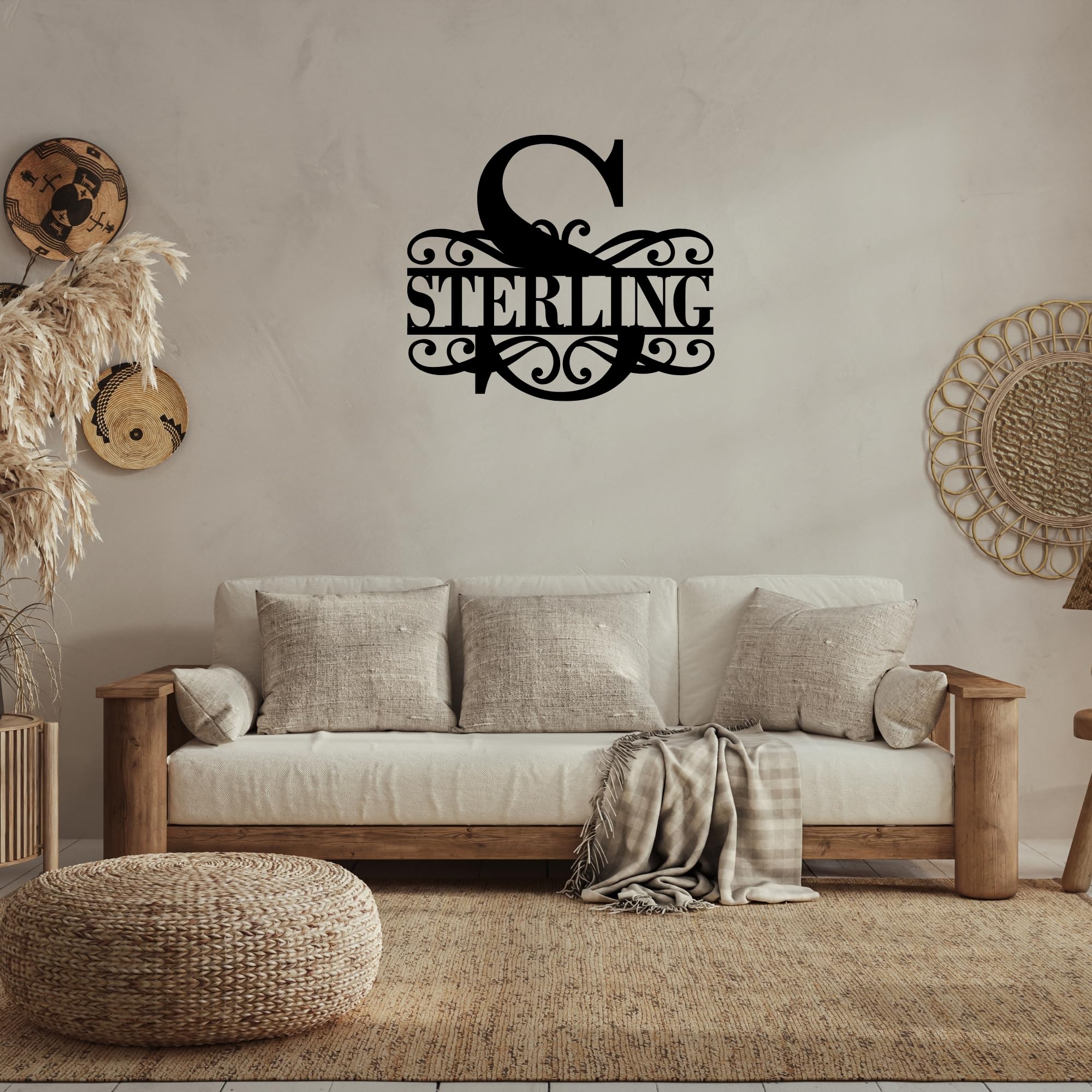 Personalized swirl monogram wall art with heart close up