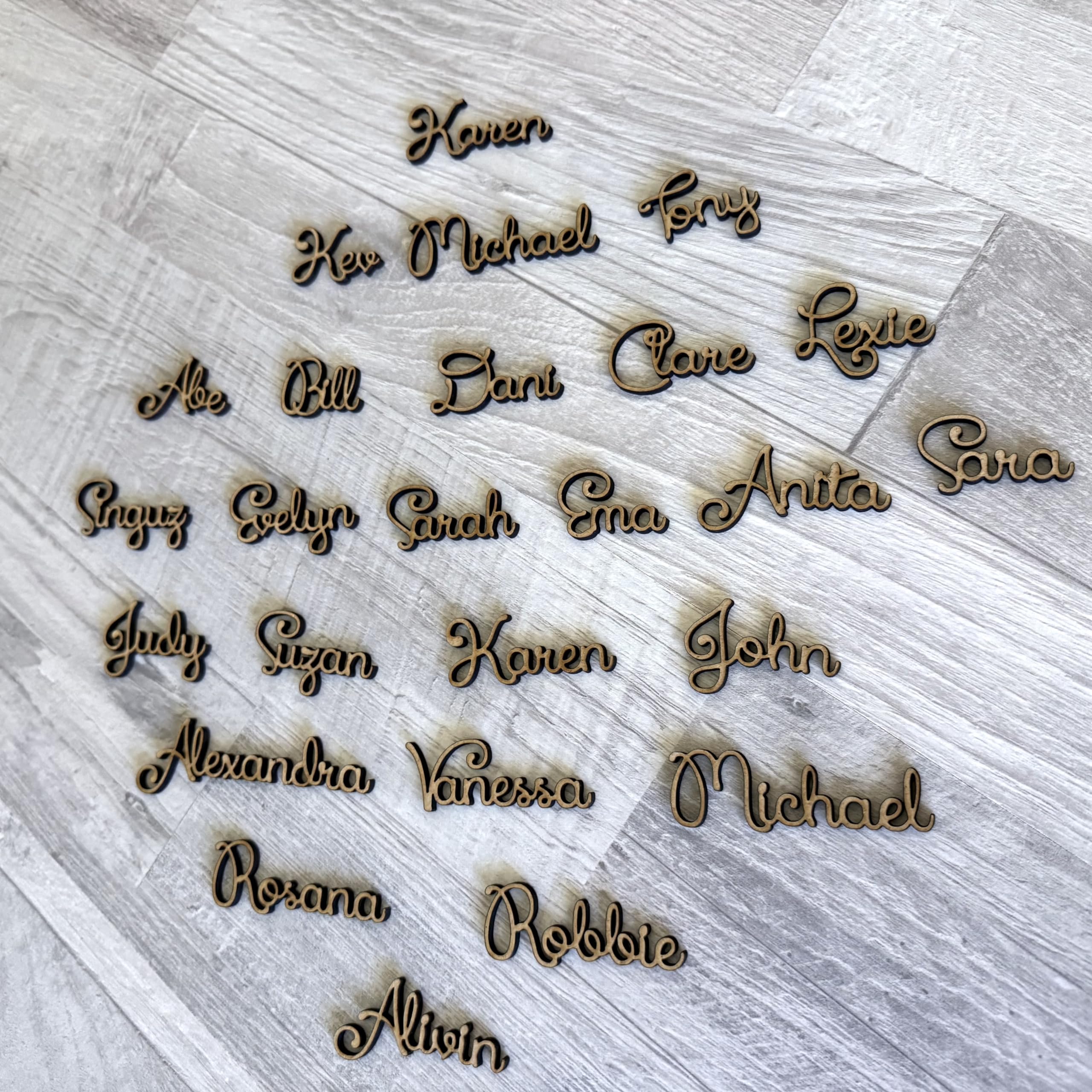 Pink mirror color option for place cards