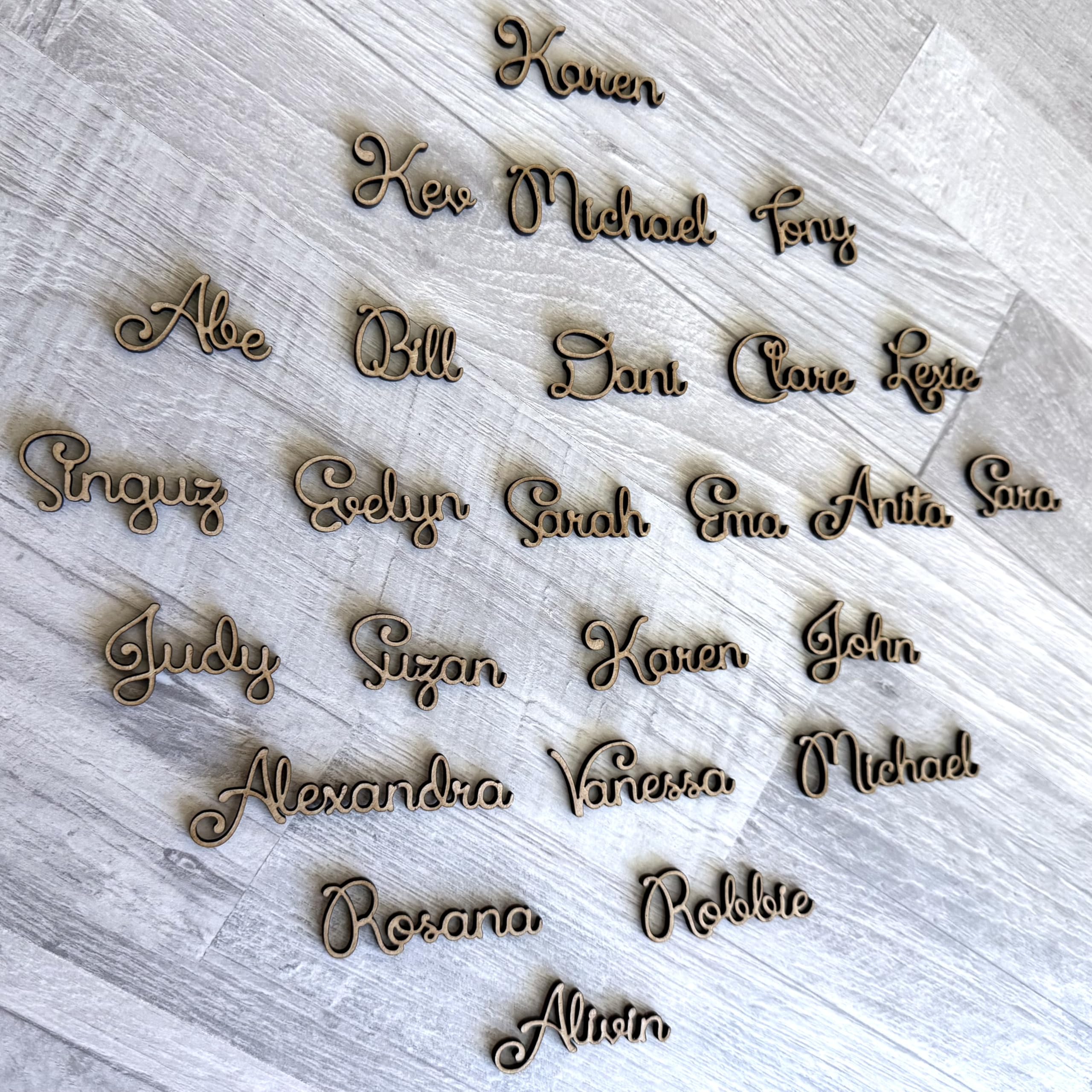 Place cards on plate for wedding seating