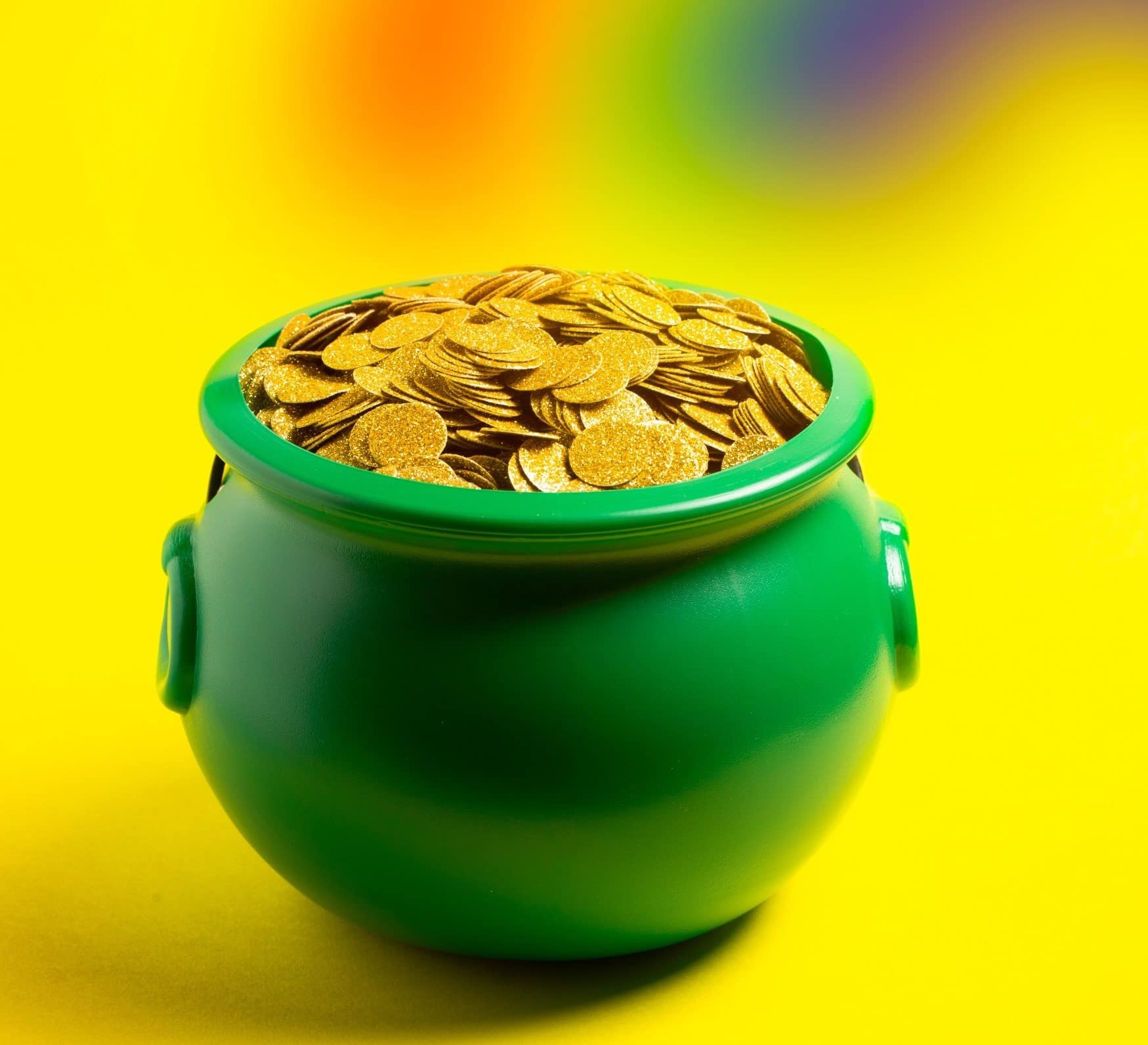 cauldron kettle as costume accessory for kids and adults