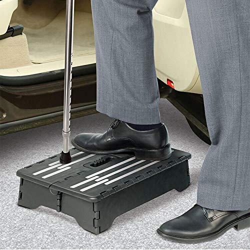 Step stool suitable for kitchen car bathtub and doorway use