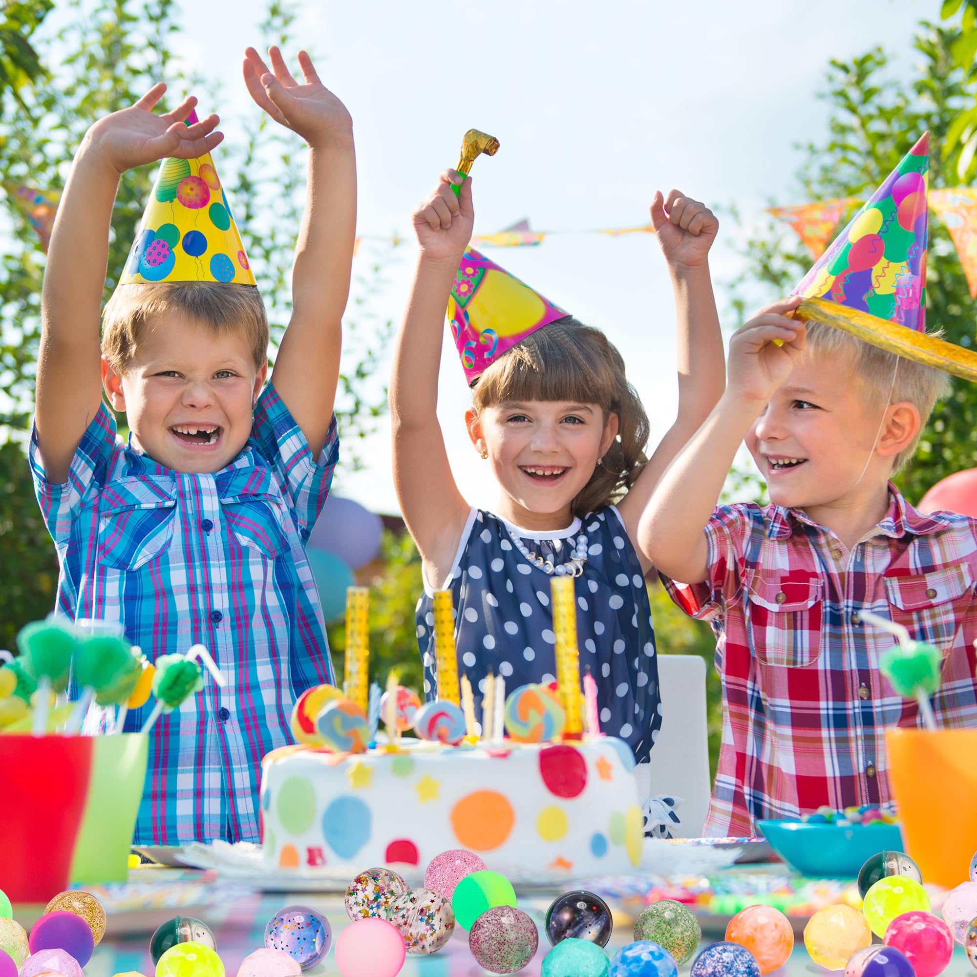 Colorful Pllieay bouncy balls for kids and pets
