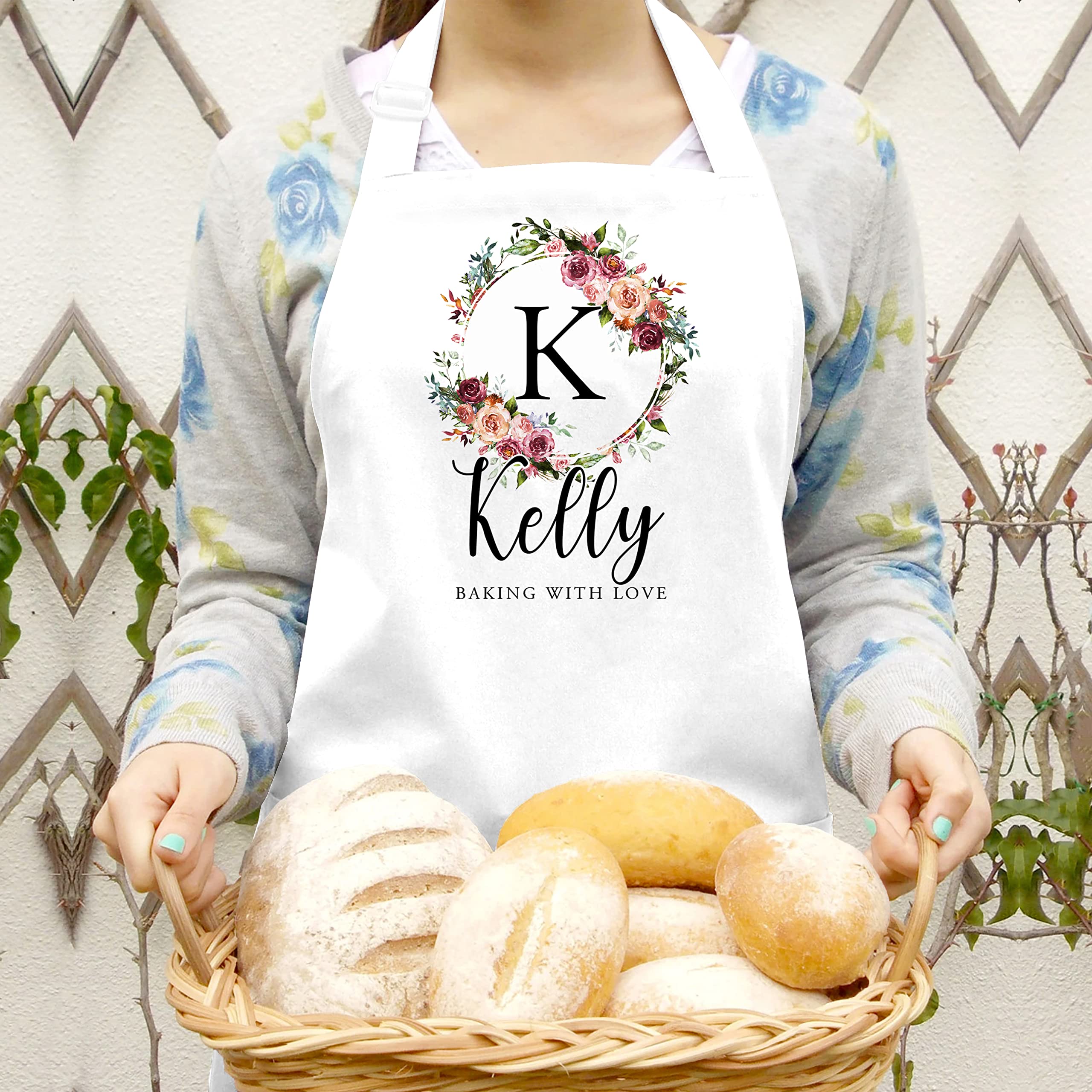 Two name boxes option on customizable apron