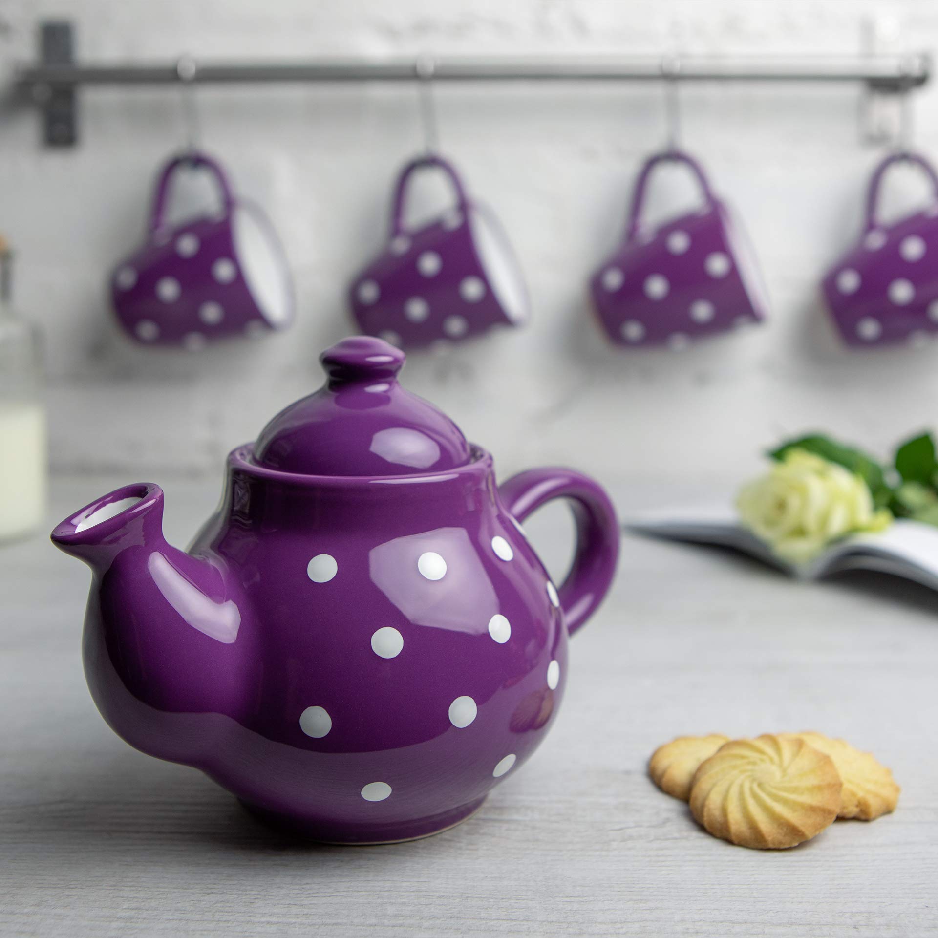 Handmade City to Cottage teapot polka dot design