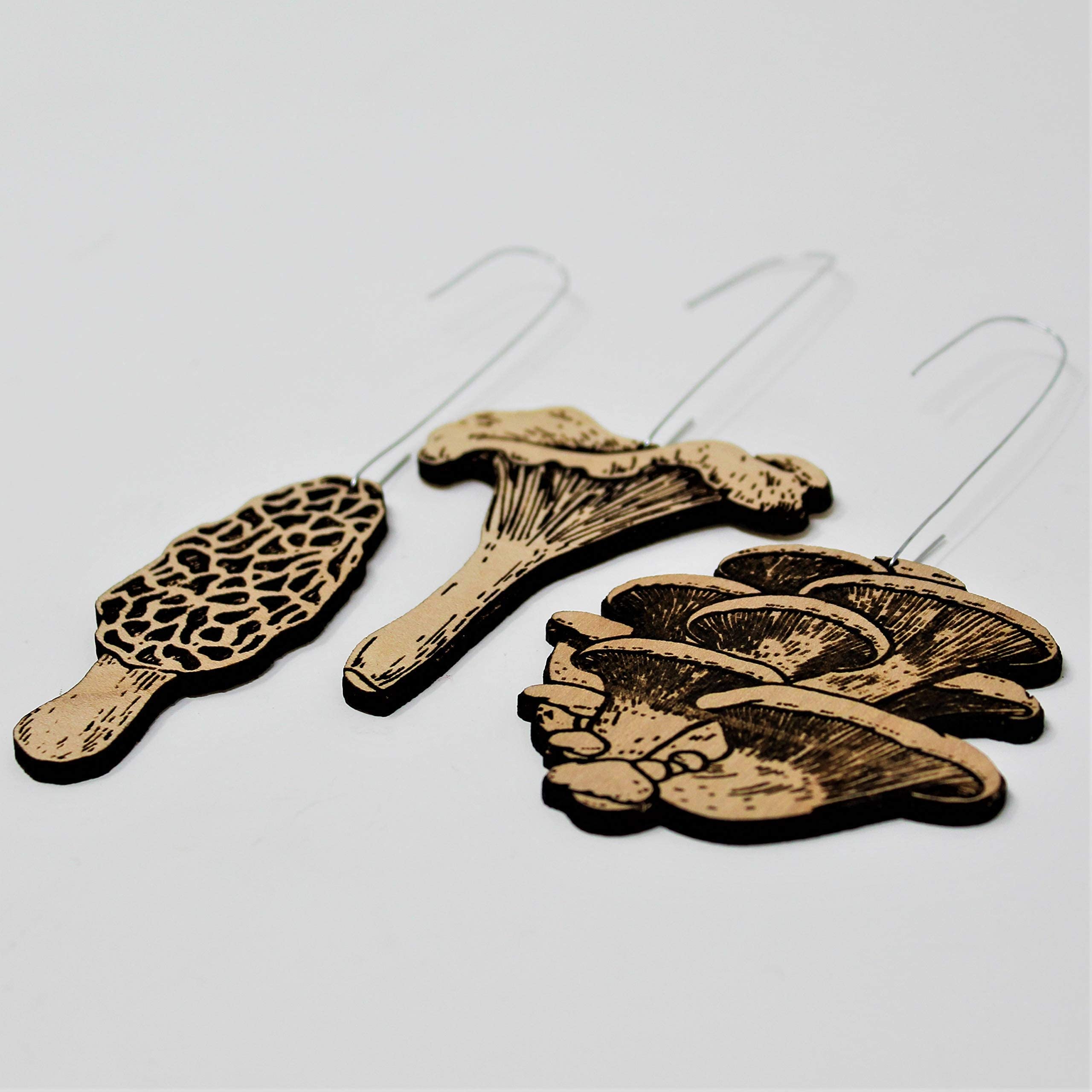 Set of 3 wooden mushroom ornaments for Christmas tree