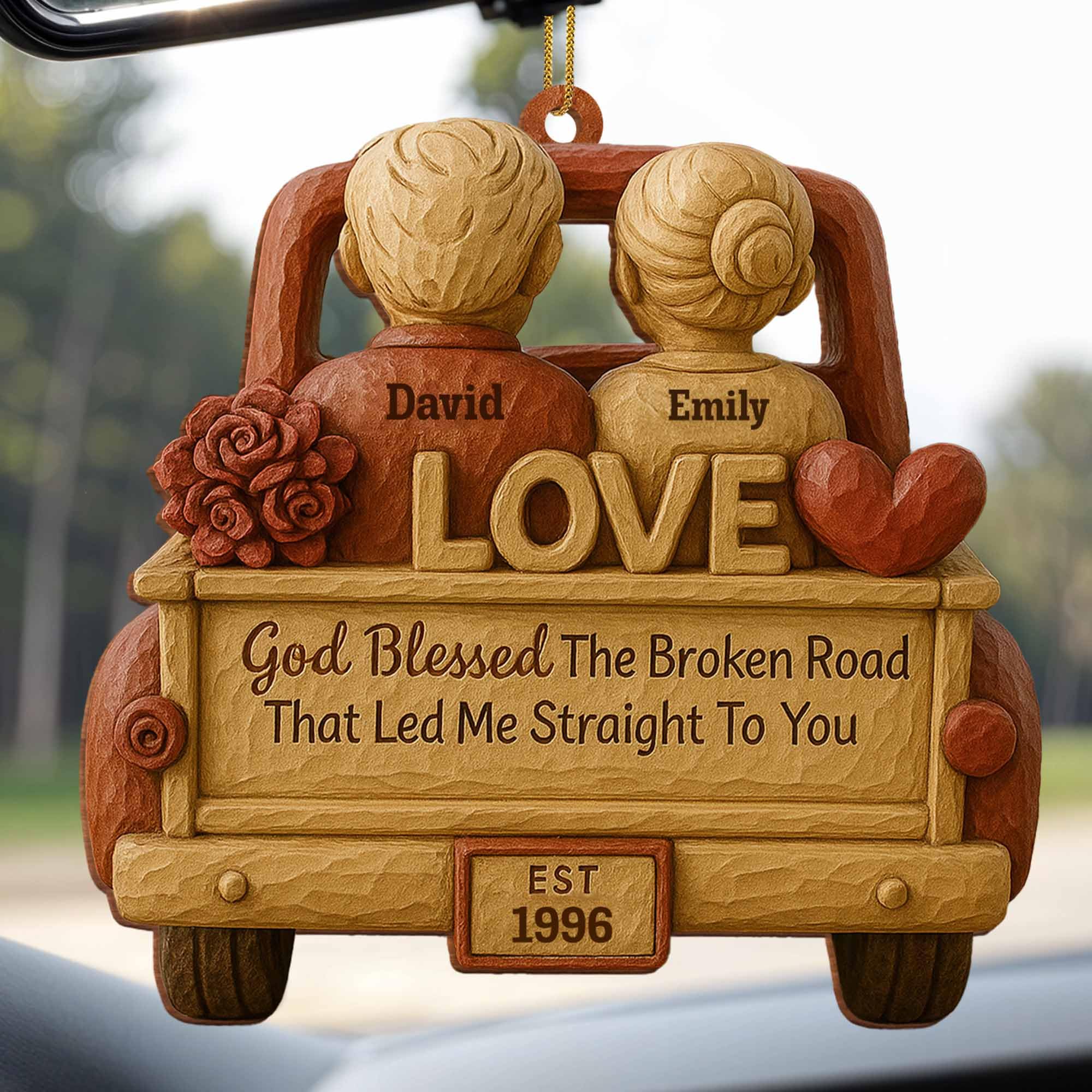 Premium natural wood ornament with rustic décor look