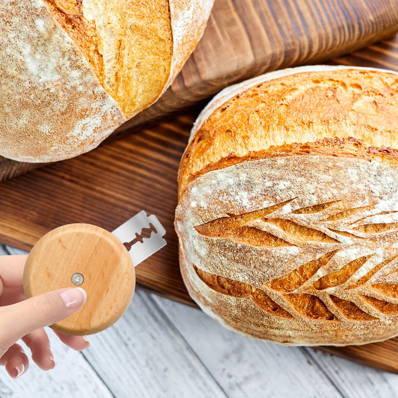 Ptwola bread lame blade size 4.3 x 2.2 x 0.1 cm