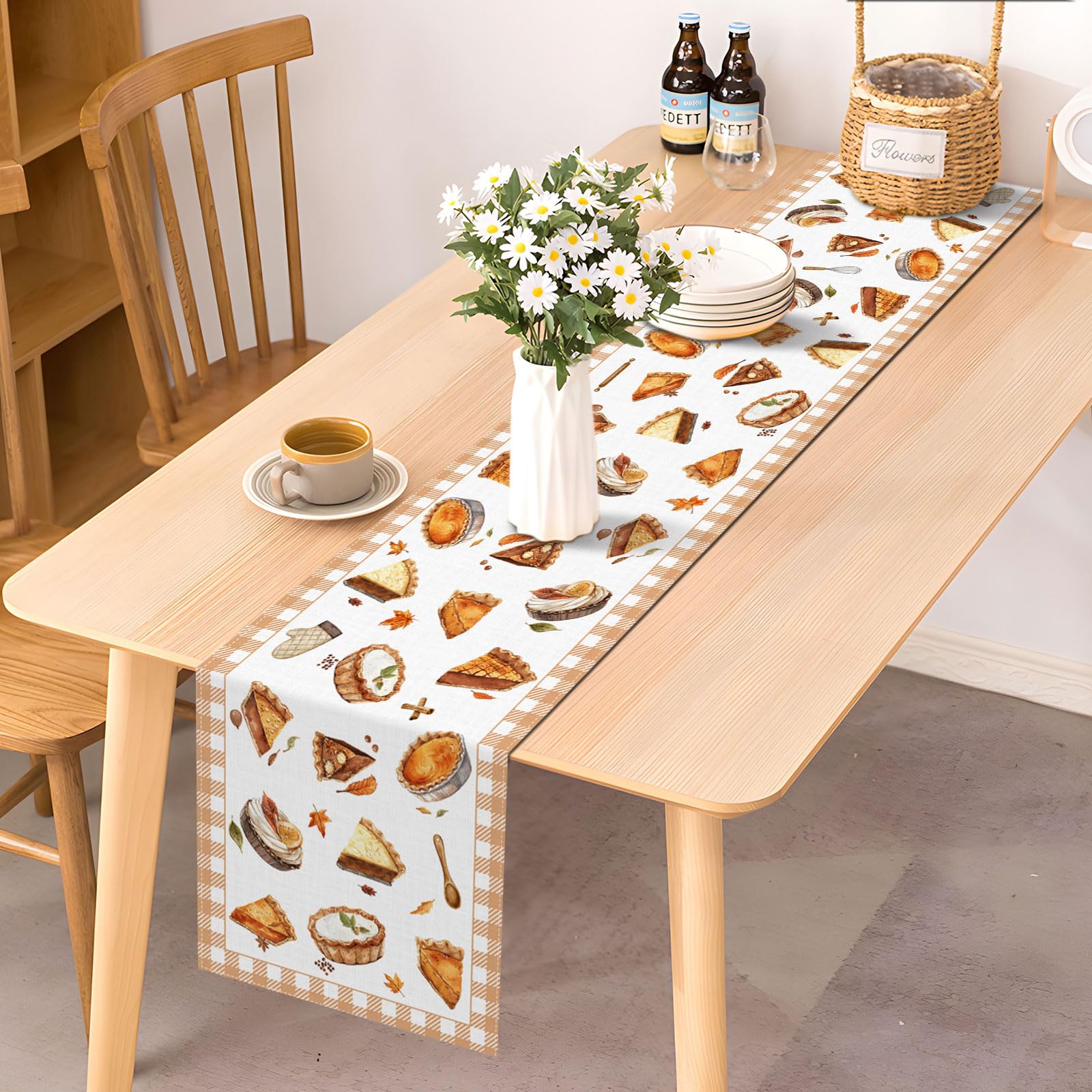 13x72 inch linen-like polyester table runner close up