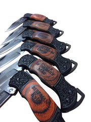 PWEngraving groomsmen knife set 7 pocket knives black blade wooden handles