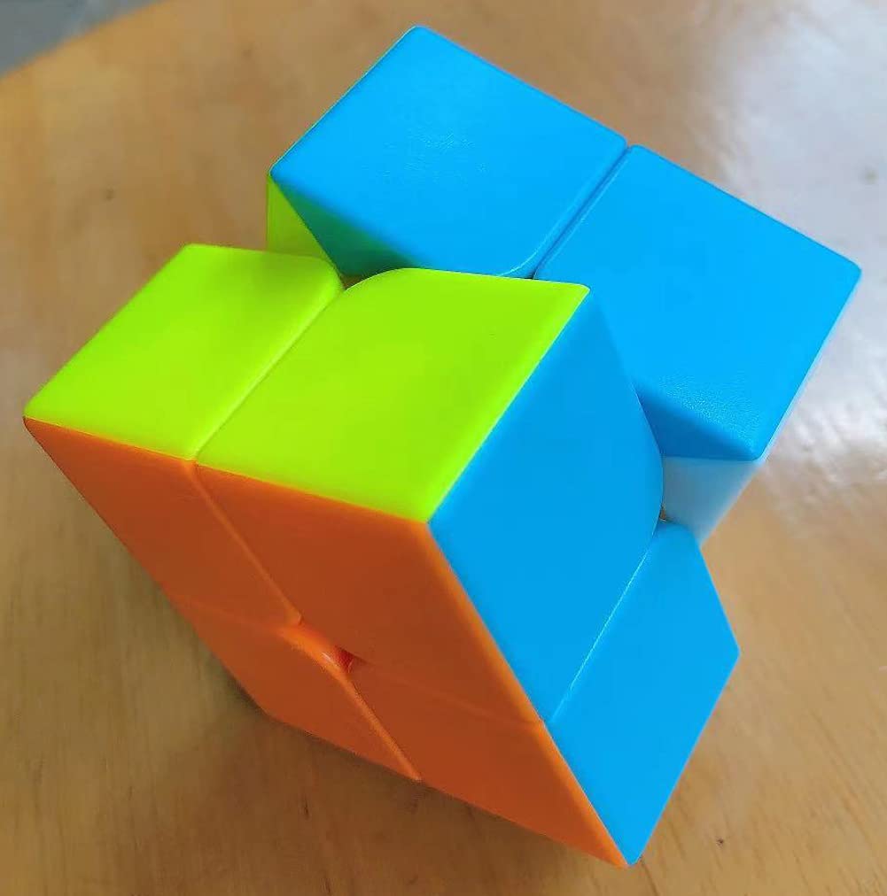 Beginners friendly QIYI 2x2x2 cube in color box