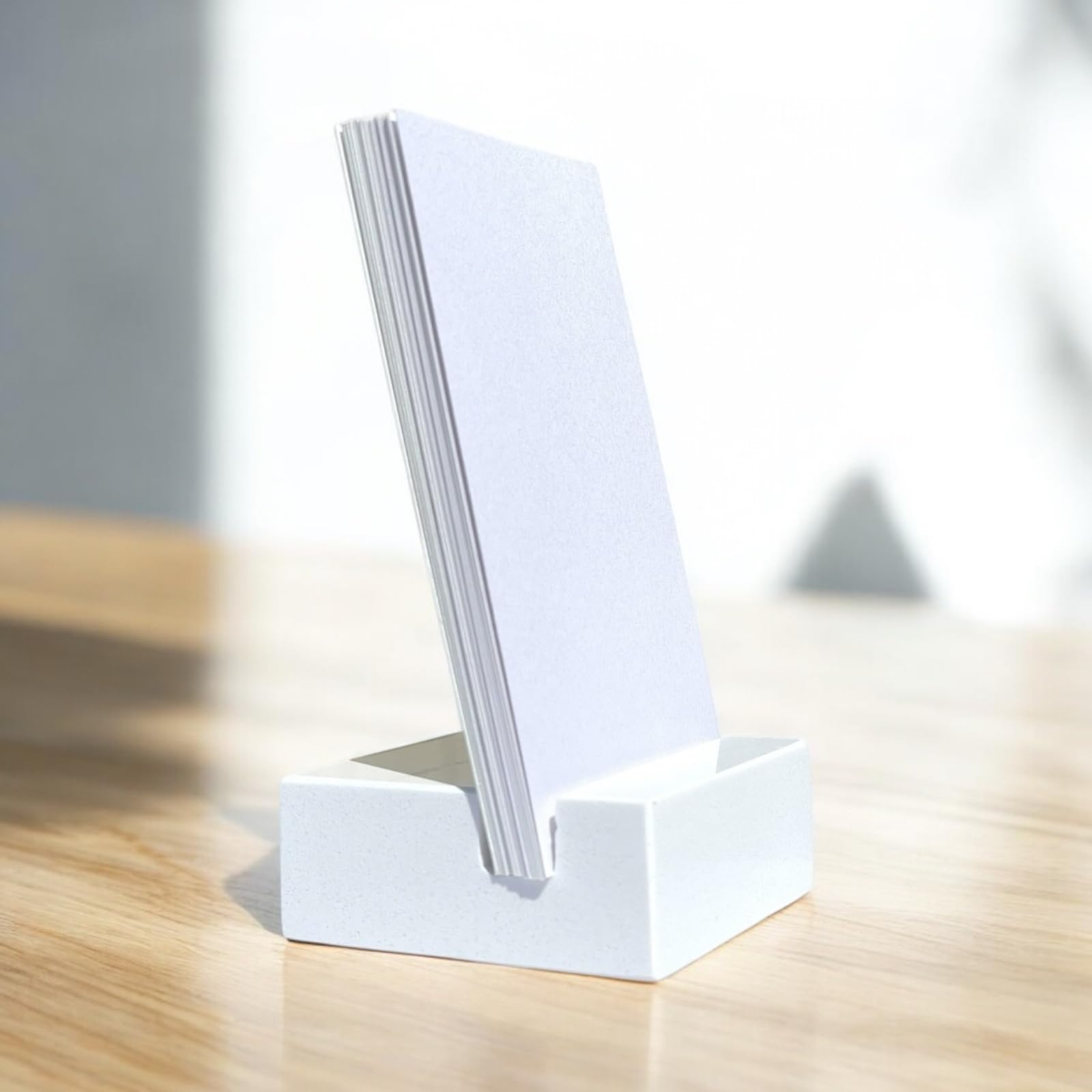 Bottom with felt feet protects desk from scratches