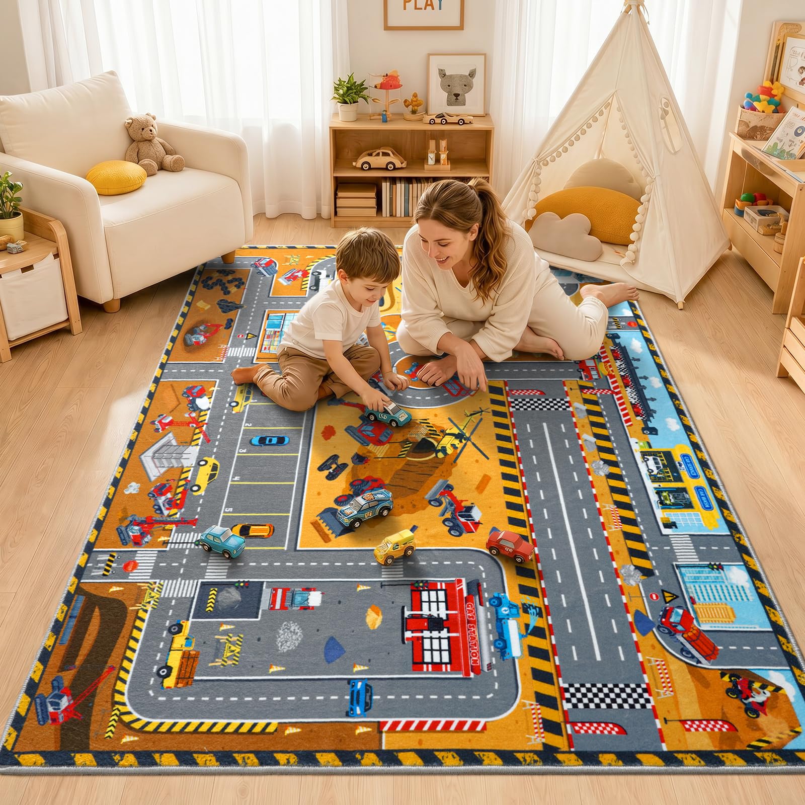 Non-slip backing provides strong grip on hardwood floors for this rug