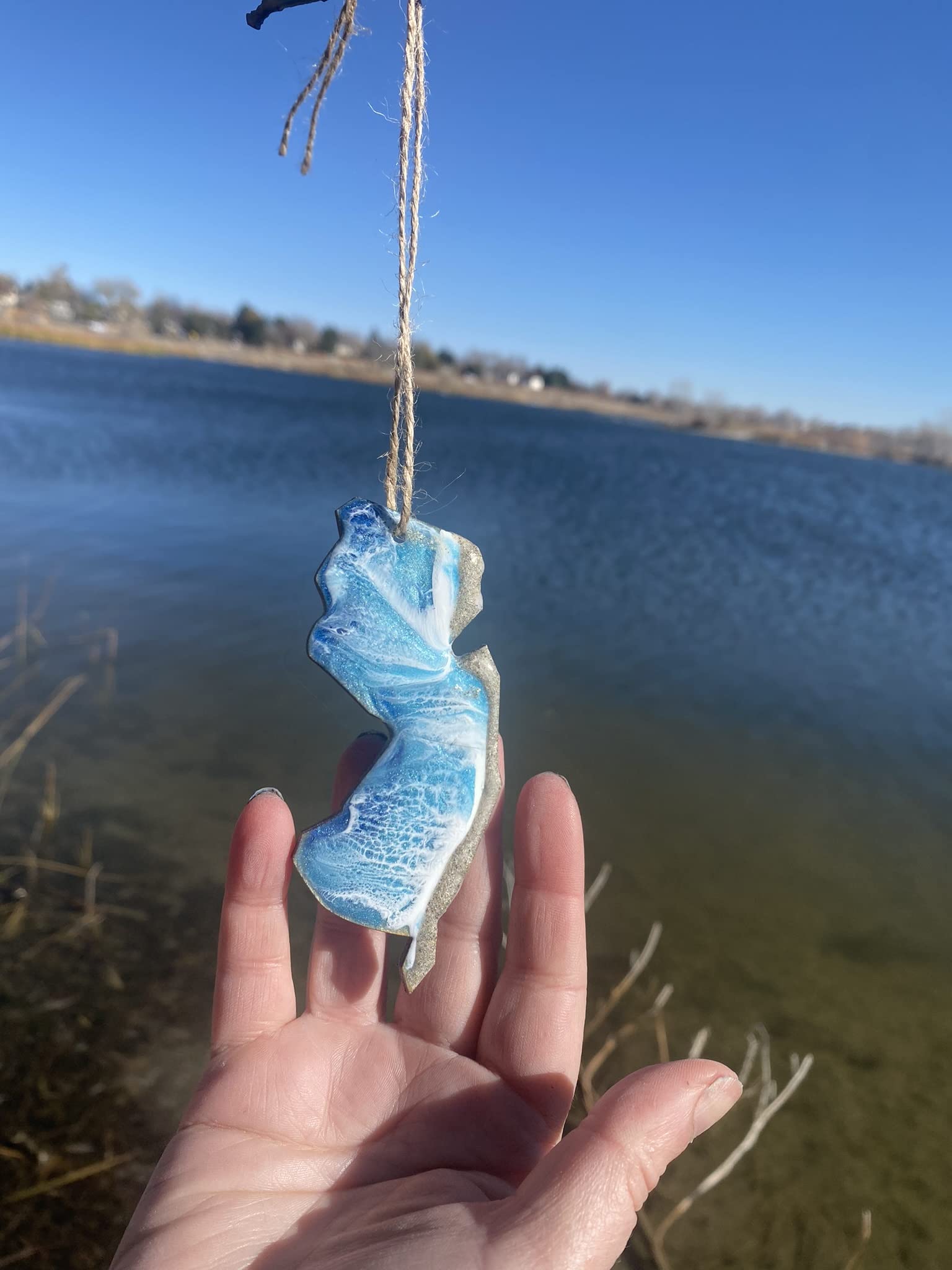 Real beach sand inside ornament