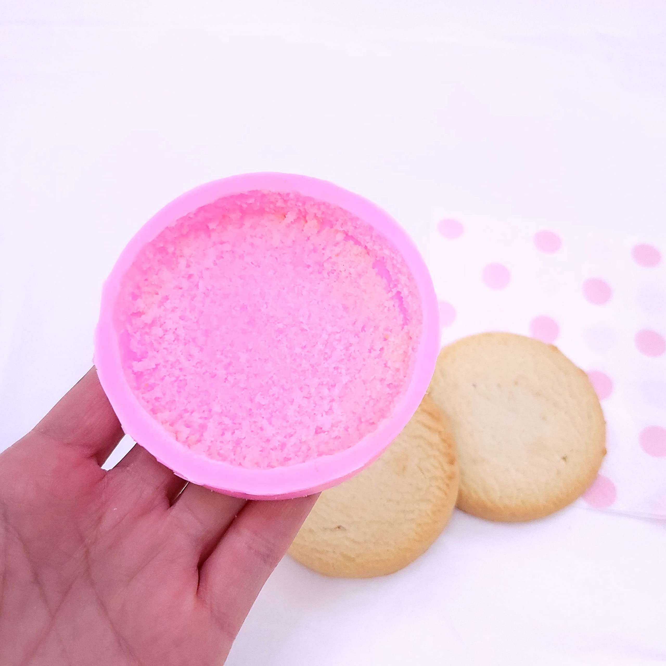Realistic shape silicone mold for crafts image