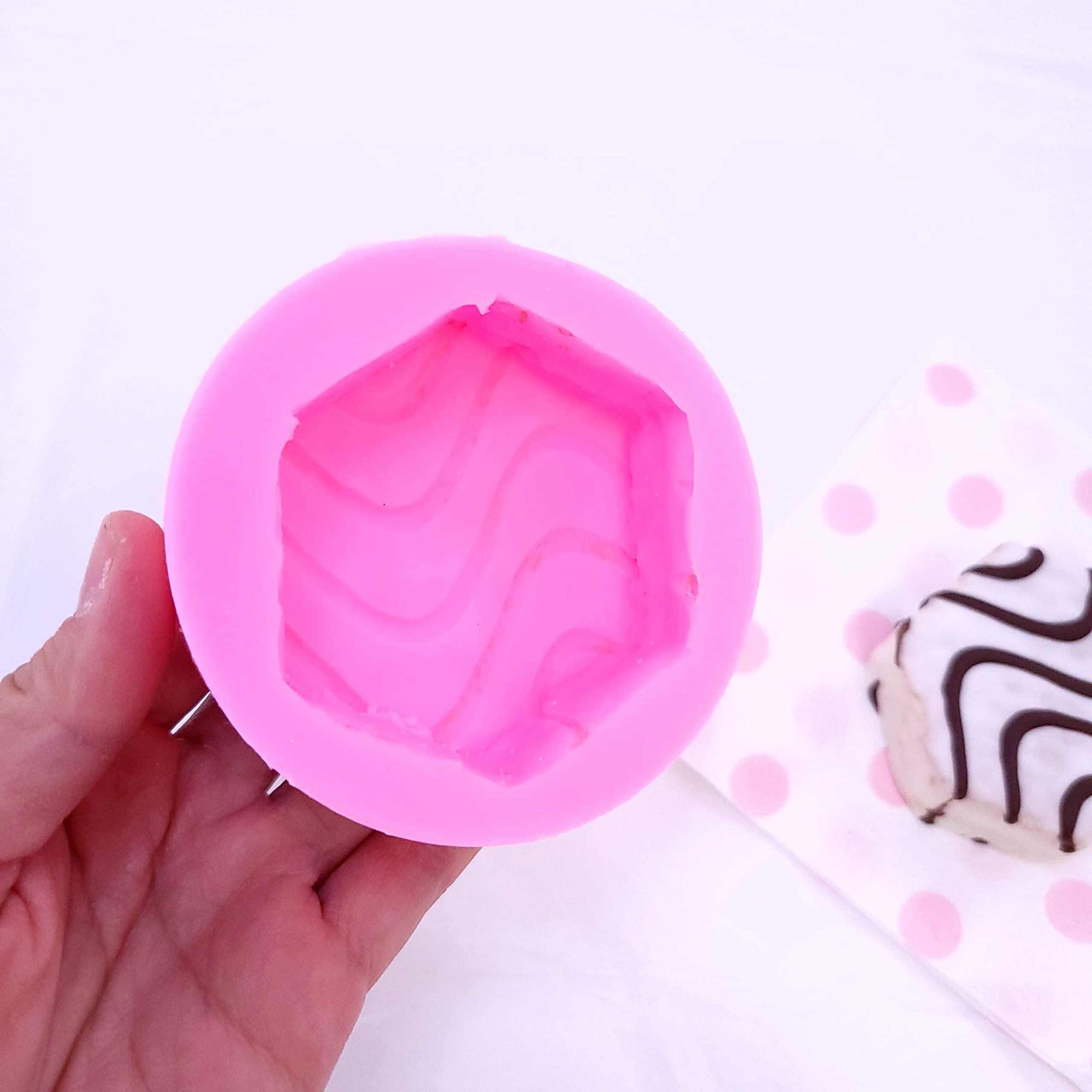 Realistic shape Zebra cake mold NC033 display
