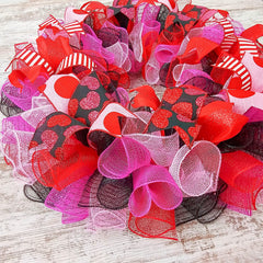 Red Pink Black mesh wreath for indoor and outdoor display
