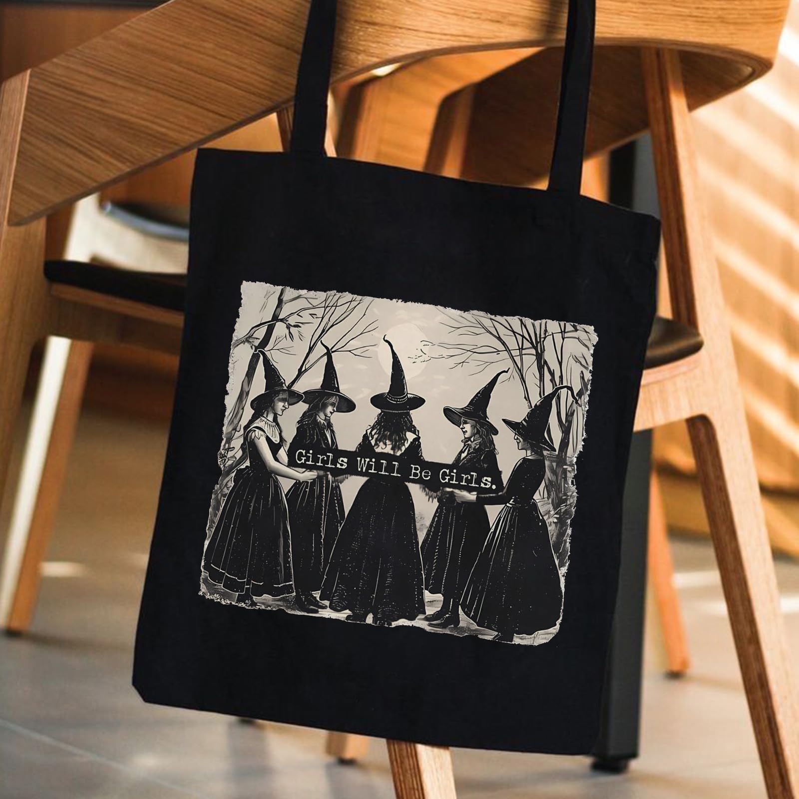 Reusable canvas bag for everyday use and shopping