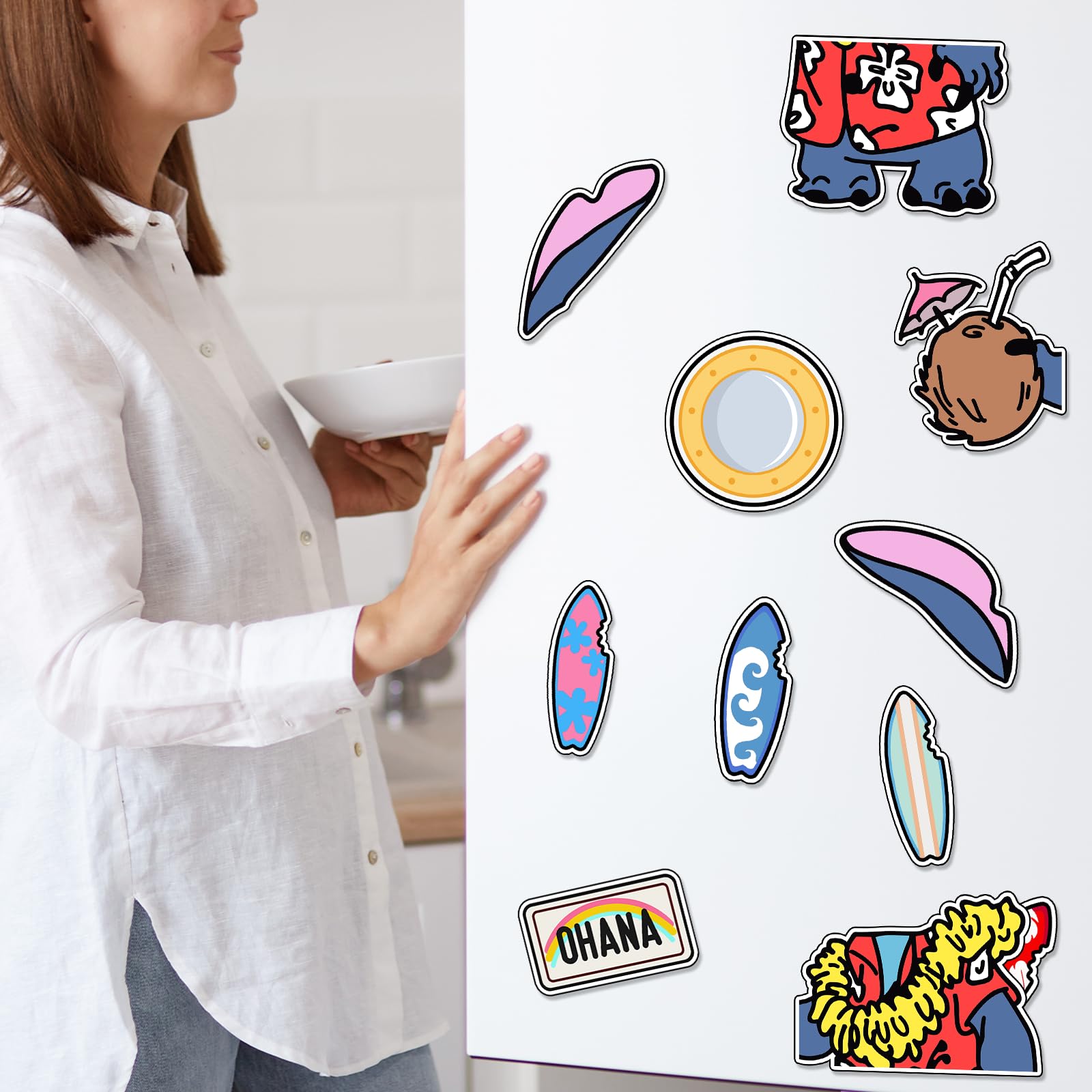 Removable magnets that do not leave marks on metal surfaces