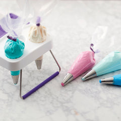 Reusable rubber piping bag ties for cake decorating Wilton