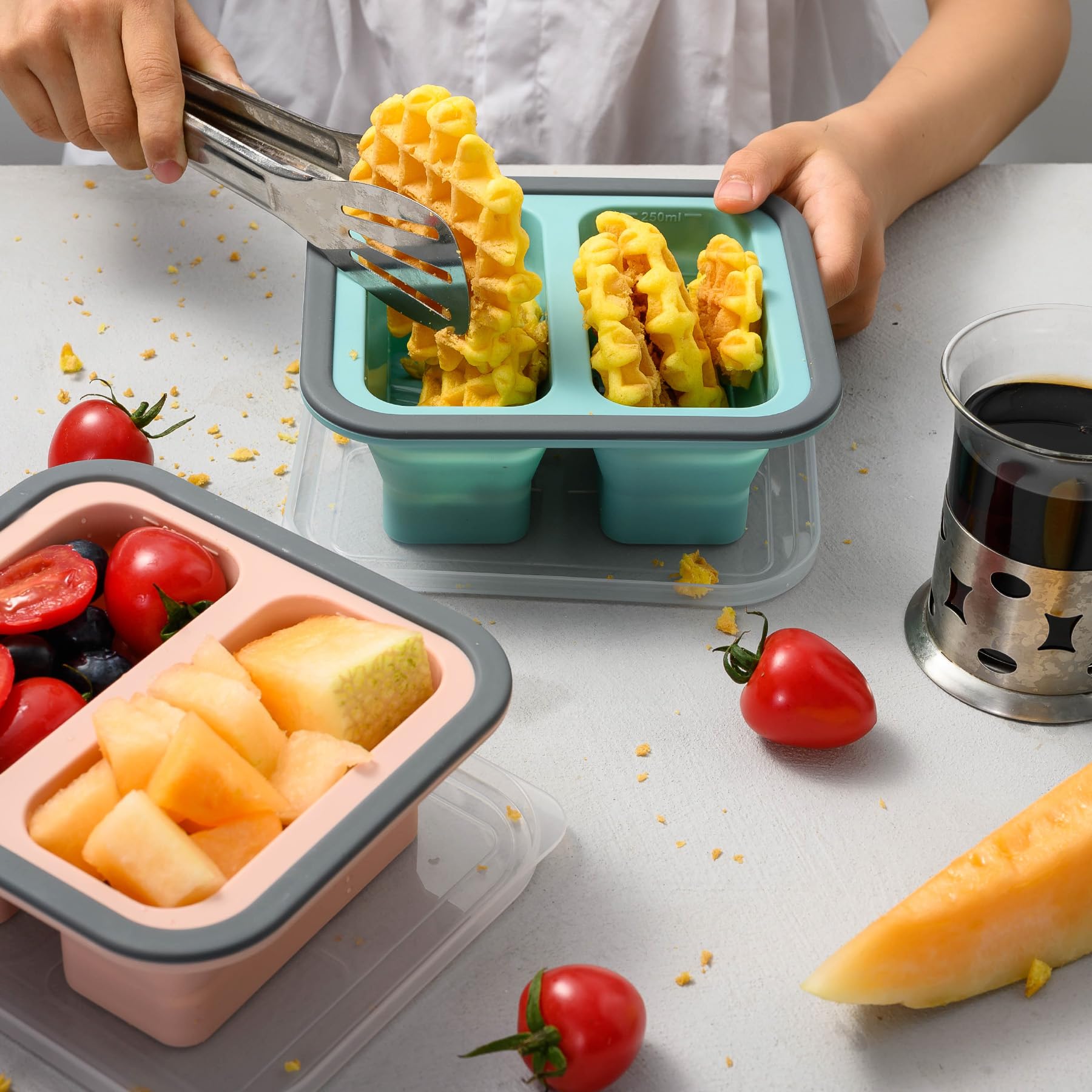 Reusable eco-friendly silicone storage box used in kitchen
