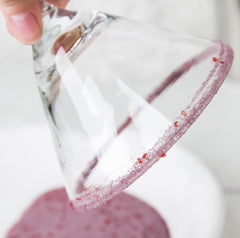 Ingredients include cane sugar and colorants including yellow 5 lake and blue 1 lake