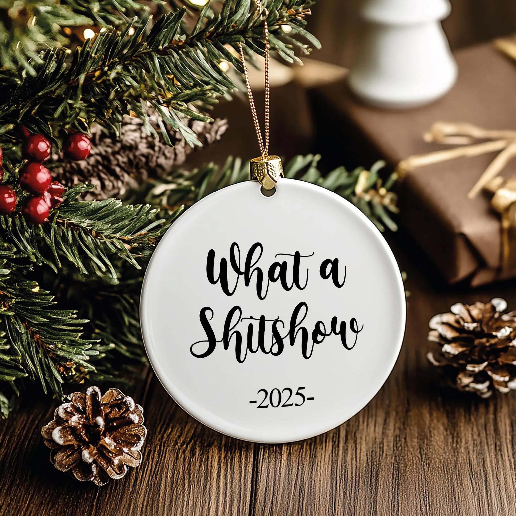 Durable ceramic ornament for holiday decor