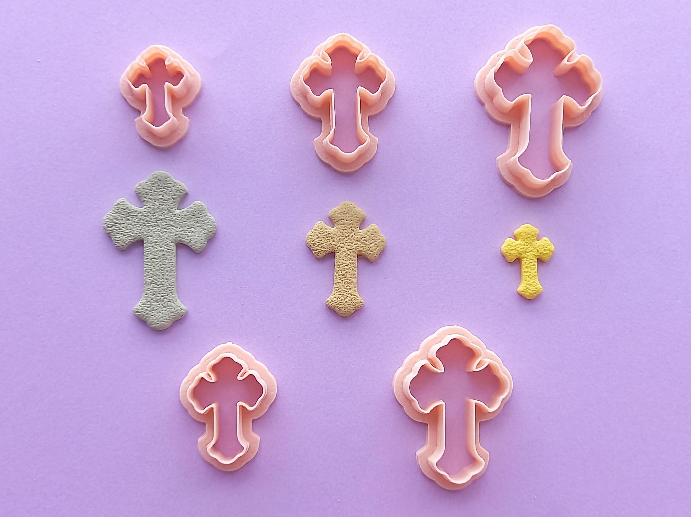 Lightweight cross polymer clay cutter set in assorted sizes